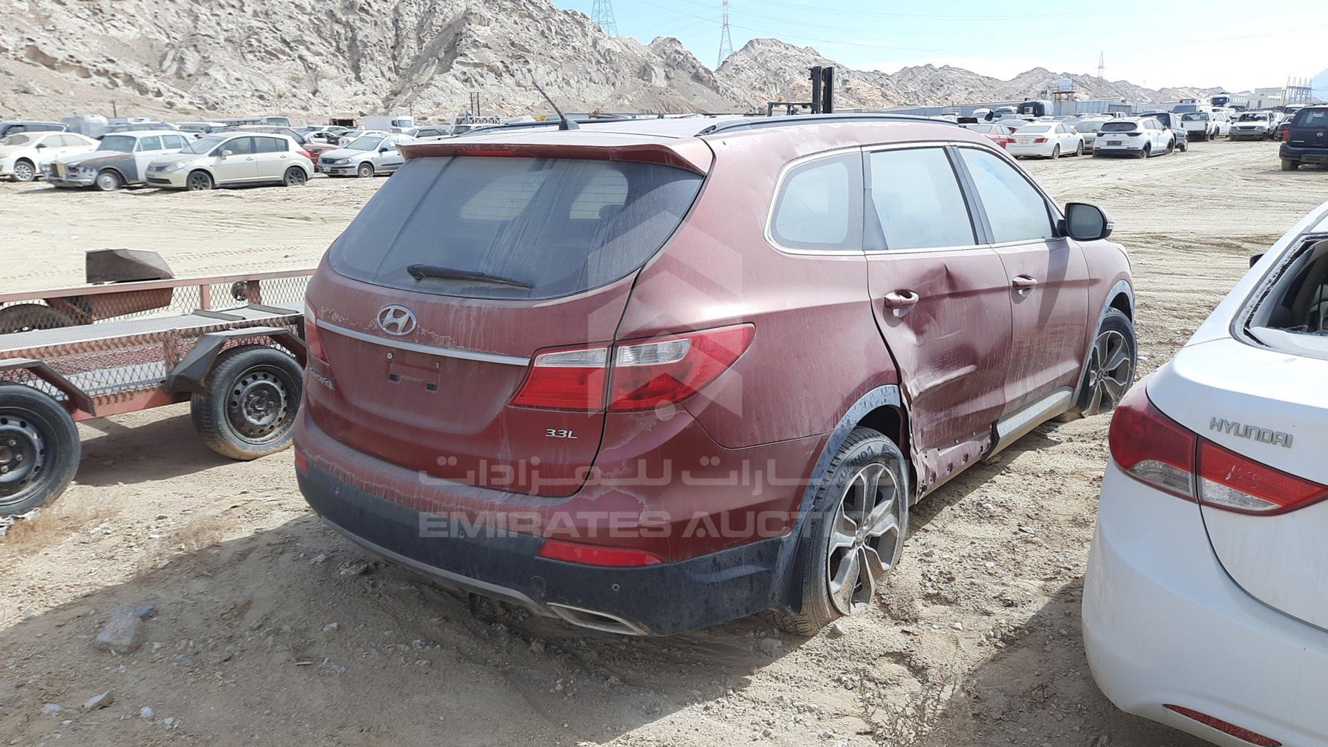 2015 HYUNDAI SANTA FE VIN: KMHSM81EXFU079194