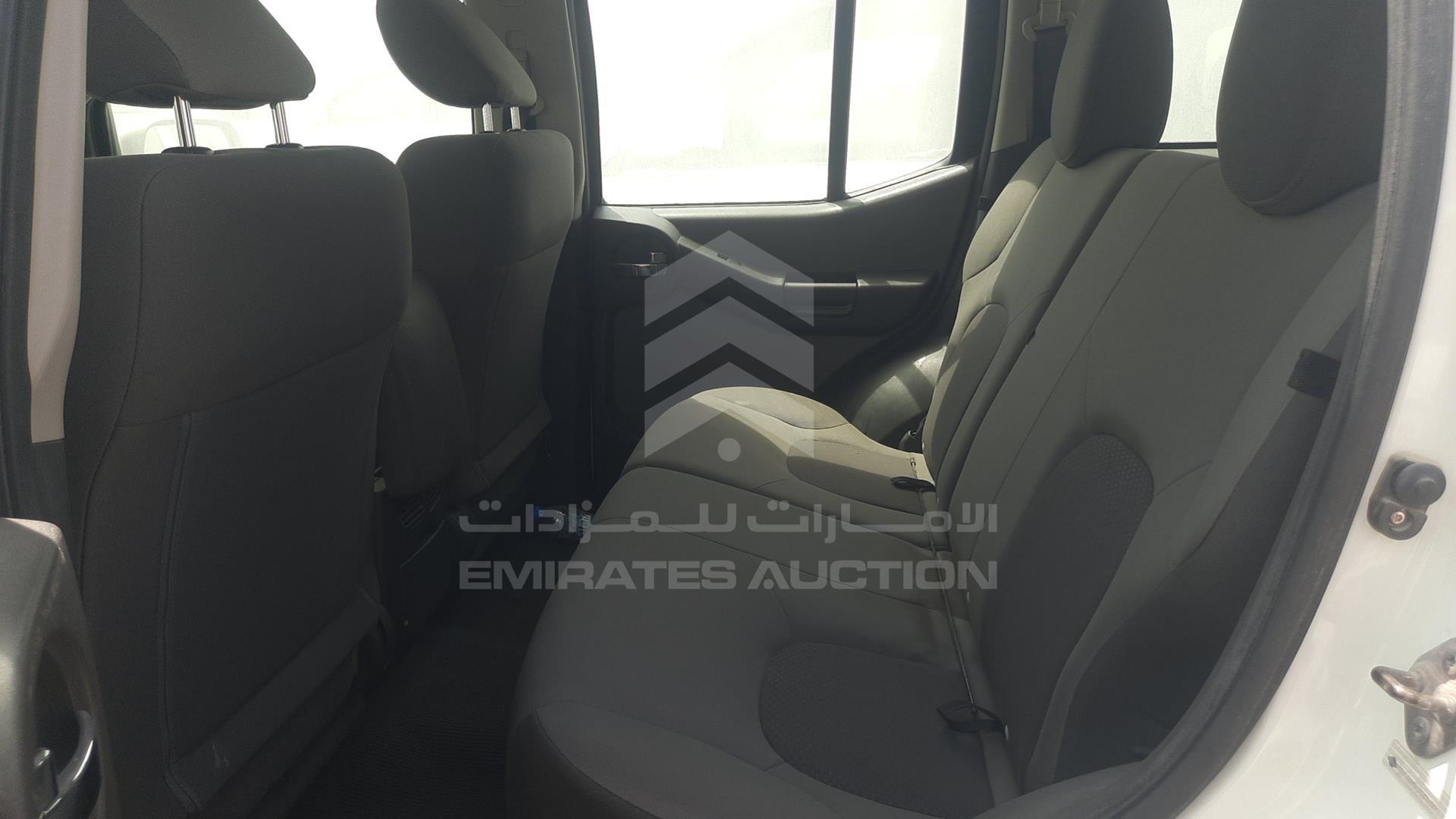 2014 NISSAN XTERRA VIN: 5N1AN0N69EN801017