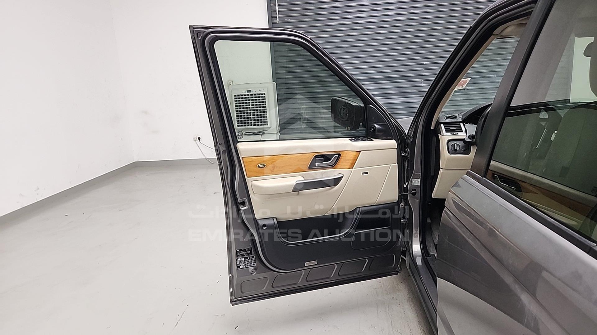 2008 RANGE ROVER SPORT VIN: SALLSAA548A131983