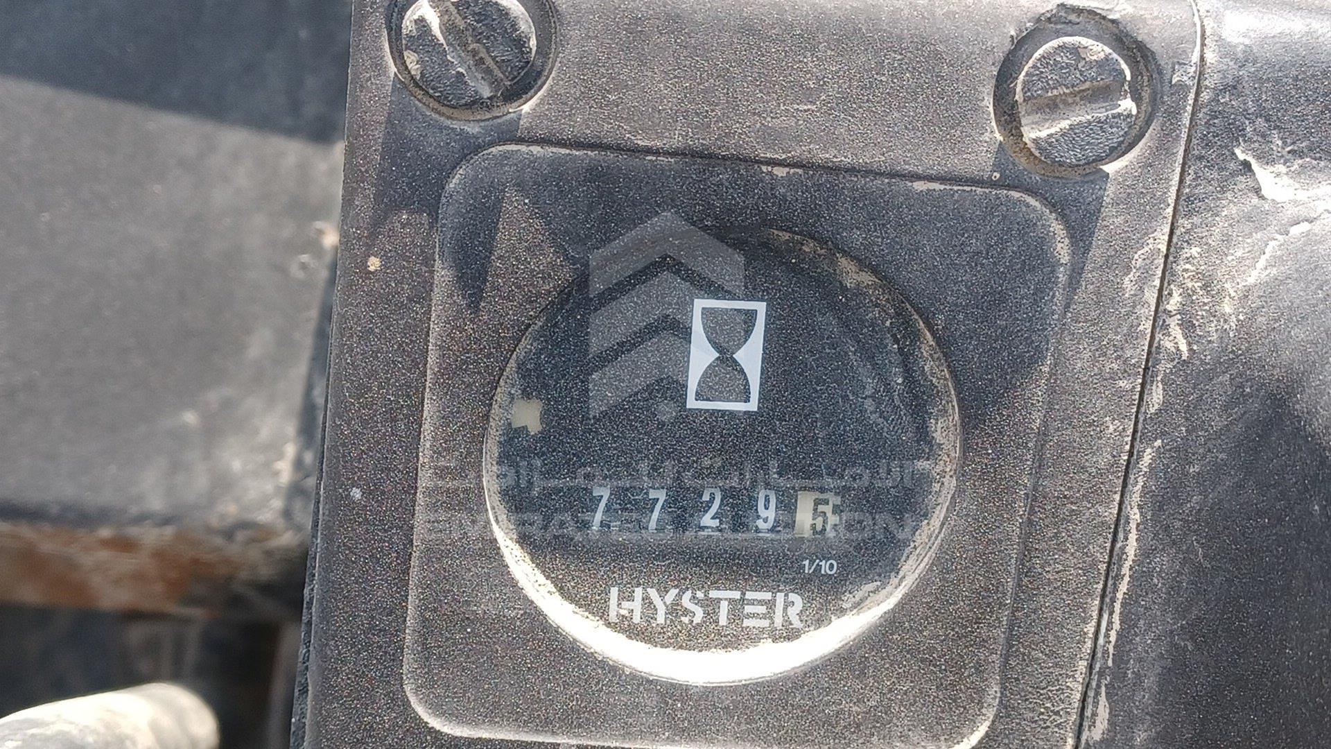 2001 HYSTER --- VIN: F006A11422Y