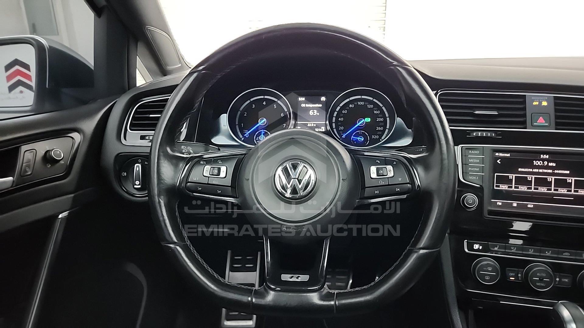 2016 VOLKSWAGEN GOLF R VIN: WVWGR2AU9GW094033