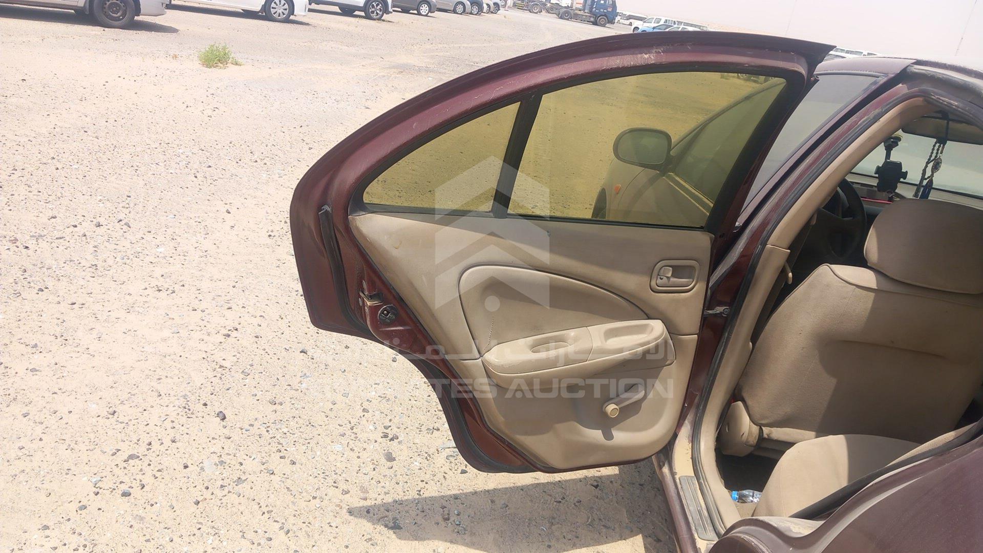 2009 NISSAN SUNNY VIN: JN1FN61C09W100118