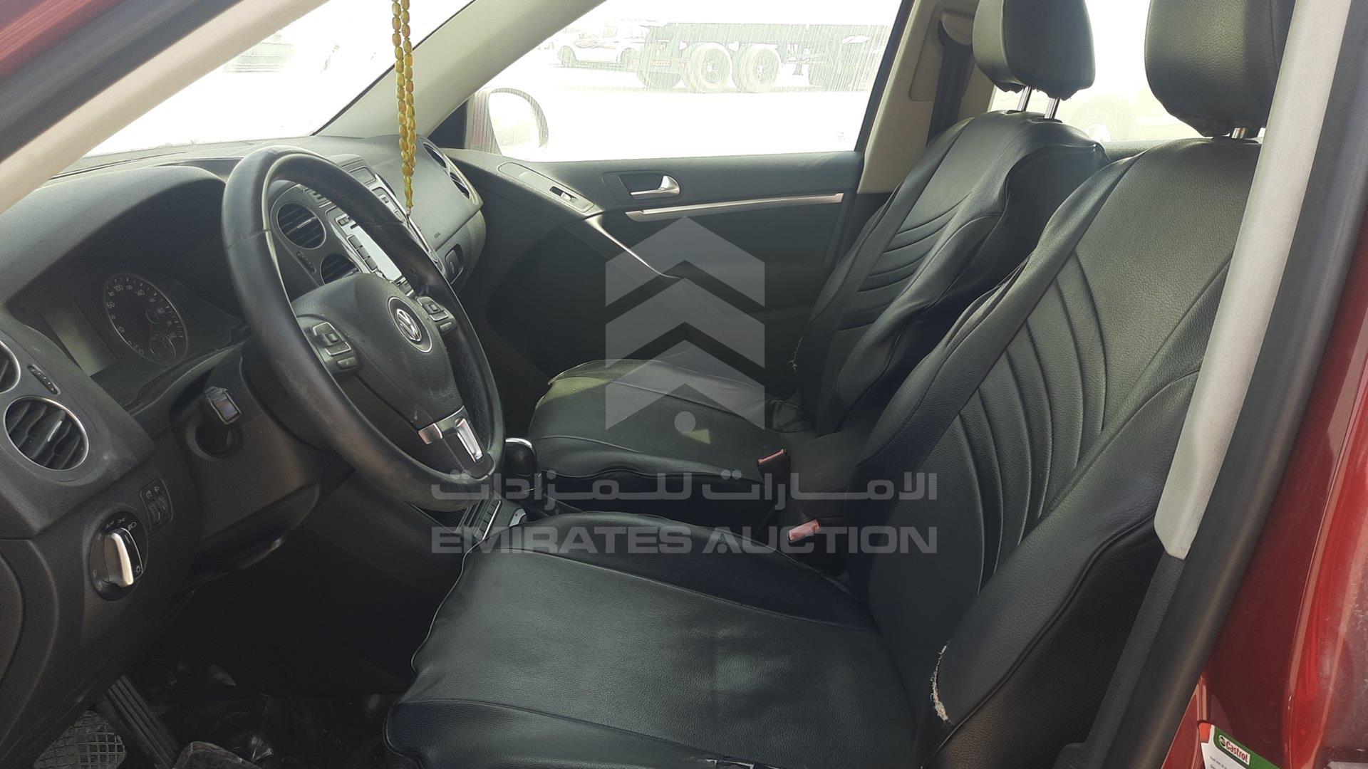 2012 VOLKSWAGEN TIGUAN VIN: WVGCE15NXCW045677