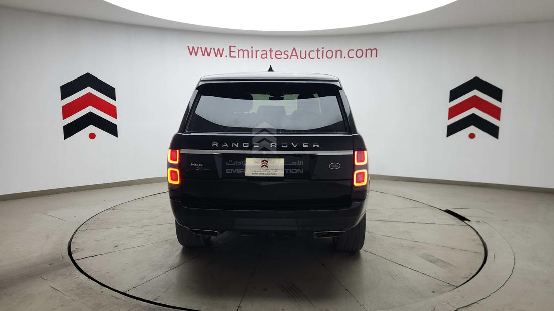 2020 Range Rover — Rear View — Photo 10