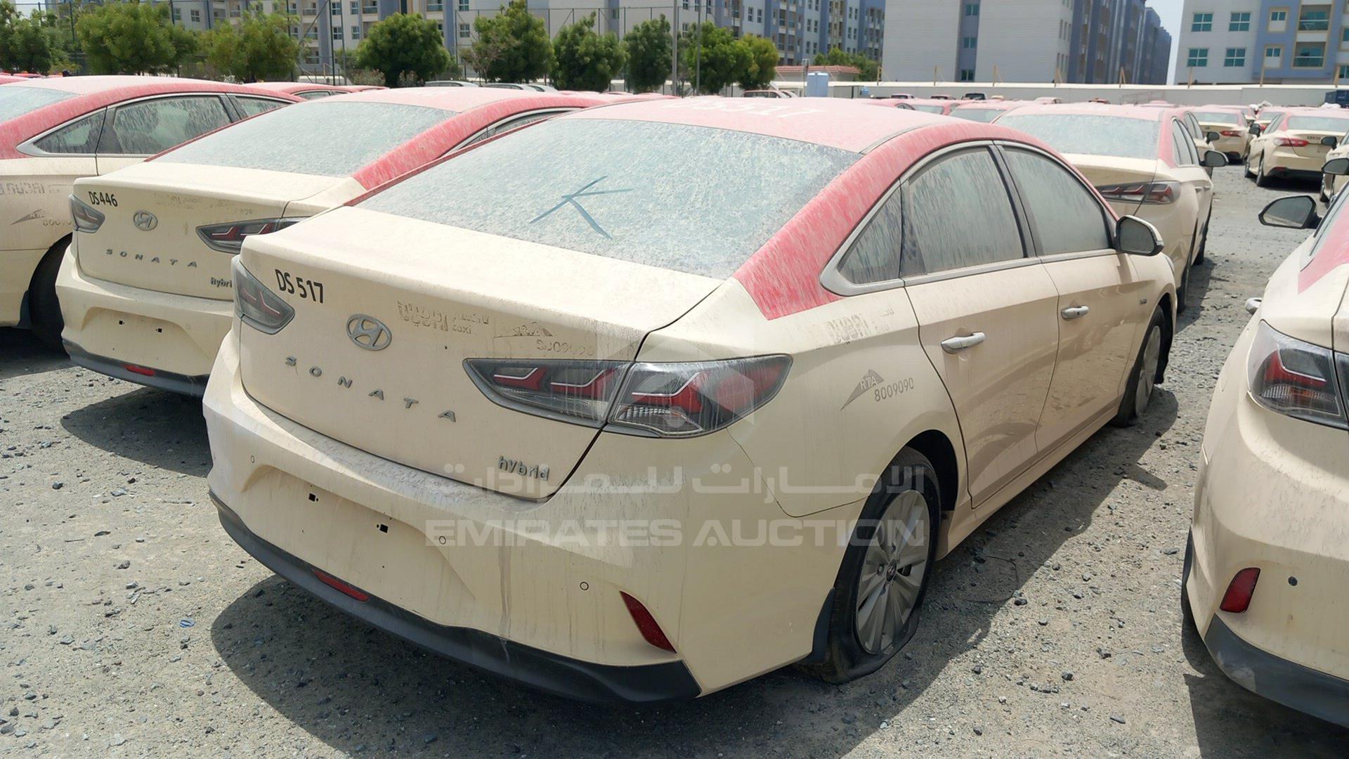 2019 HYUNDAI SONATA VIN: KMHE24132KA092933