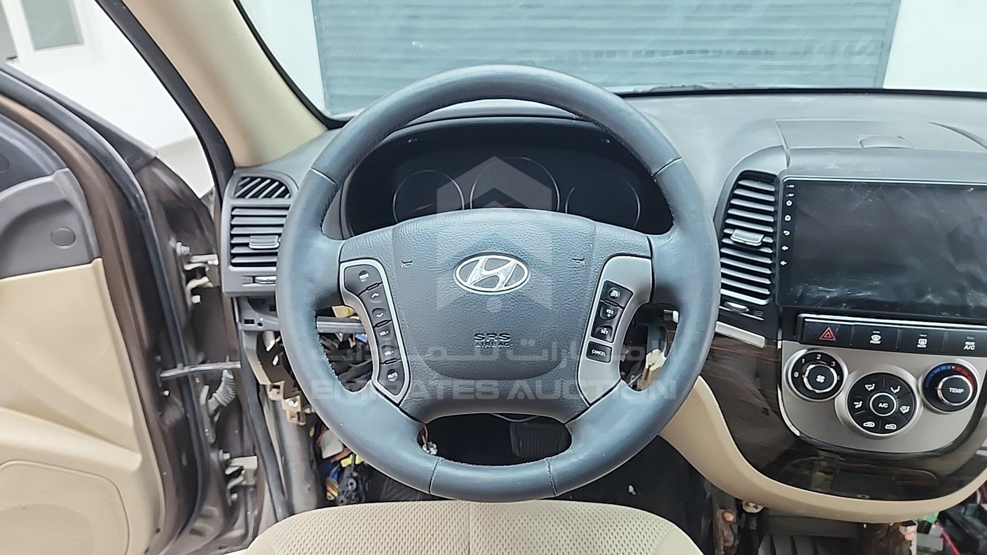 2012 HYUNDAI SANTA FE VIN: KMHSH81B0CU797908