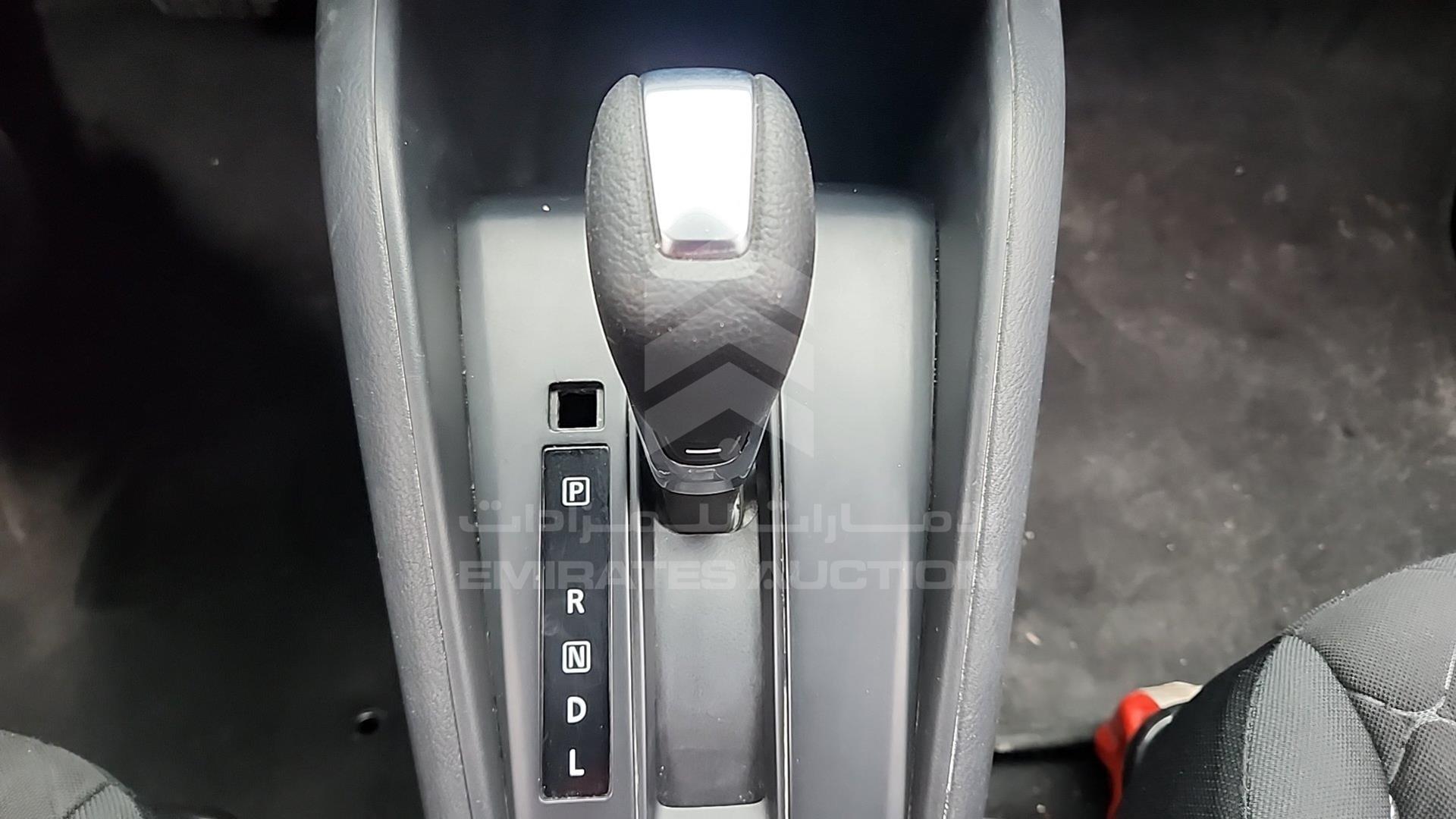 2020 NISSAN KICKS VIN: 3N1CP5C97LL521937