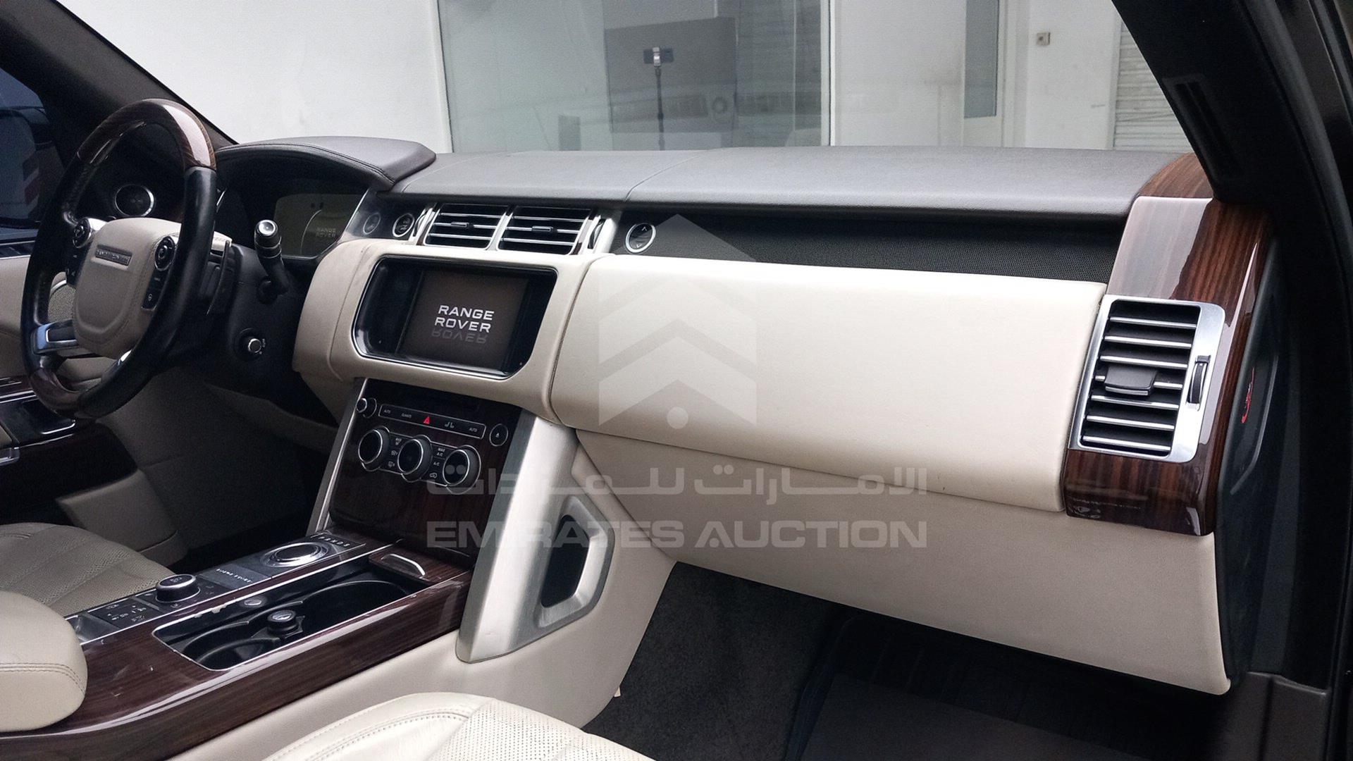 2013 RANGE ROVER VOGUE VIN: SALGA2EF5DA119854
