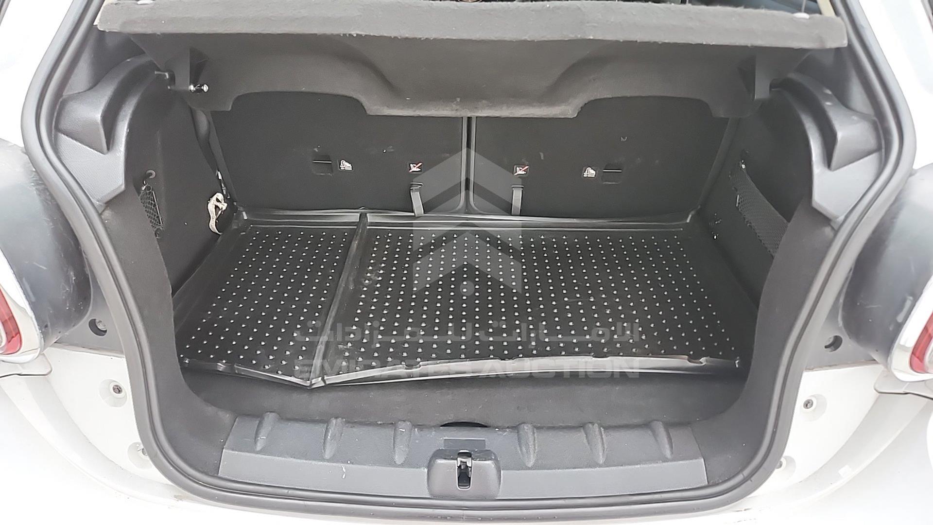 2014 MINI PACEMAN VIN: WMWSS1C50EWN94767