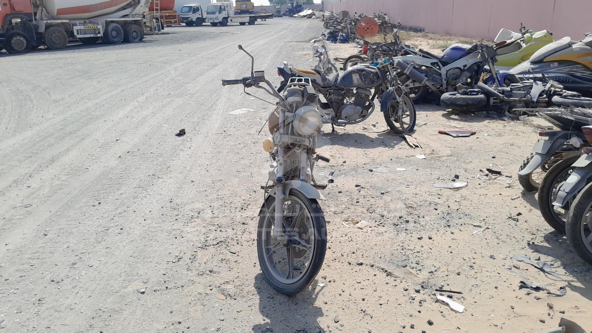 0 SUZUKI MOTORBIKE VIN: LC6PCJG9450803669