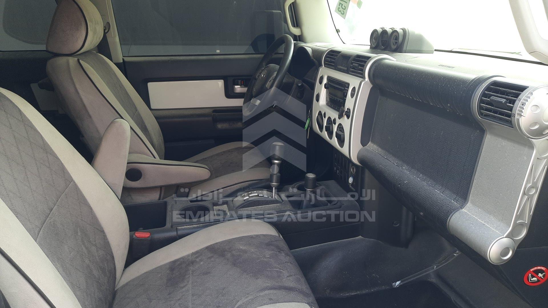 2012 TOYOTA FJ CRUISER VIN: JTEBU11F7CK141593