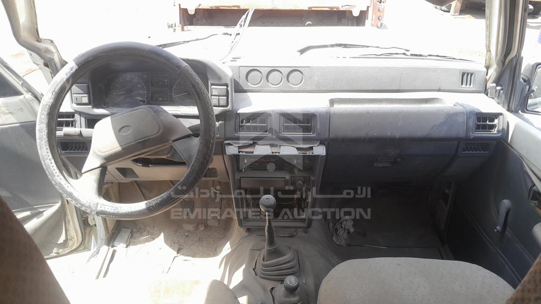 2001 Daihatsu Rocky — Full Dashboard View — Photo 15