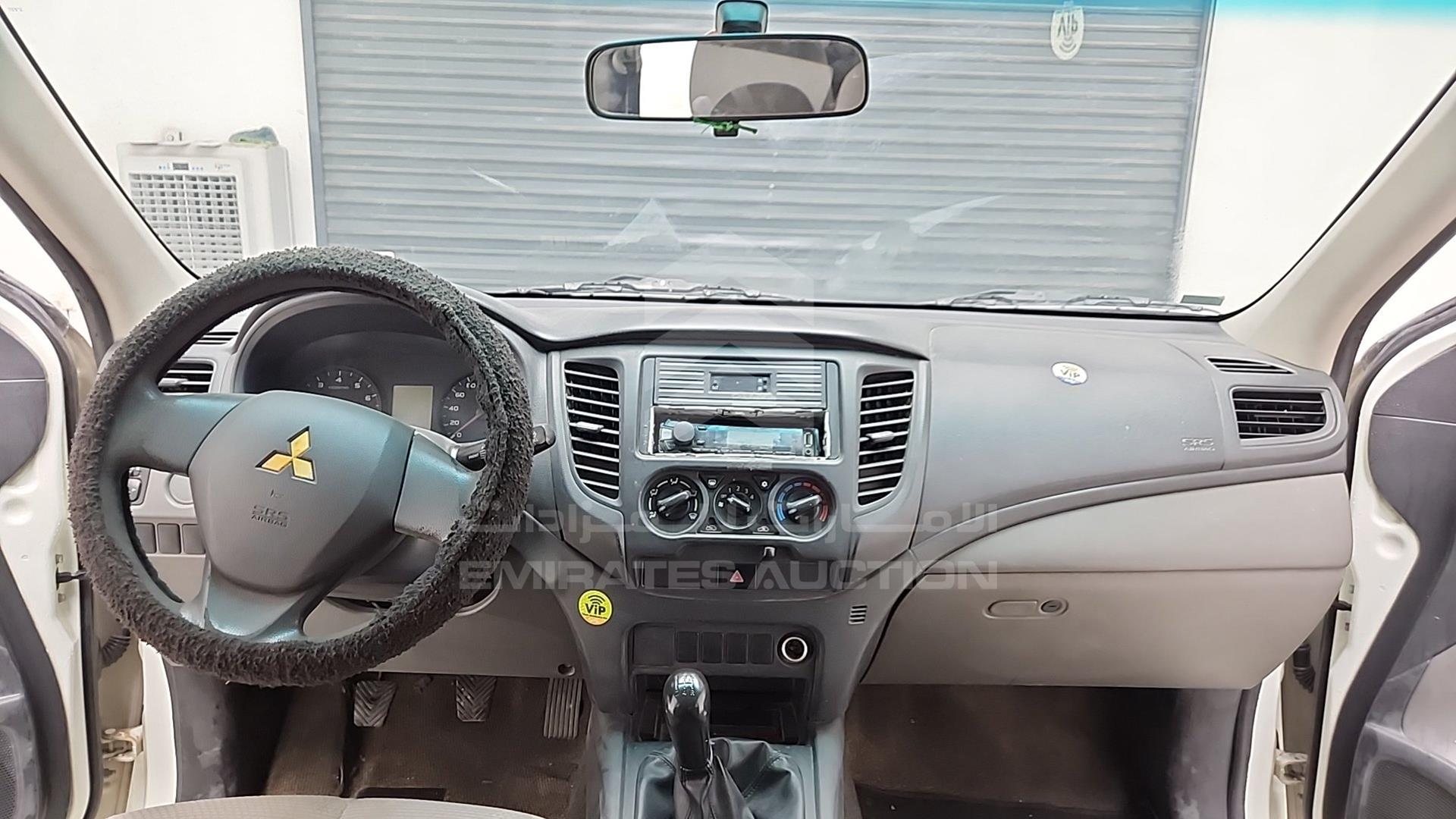 2016 MITSUBISHI L 200 VIN: MMBJNKJ40GH003029