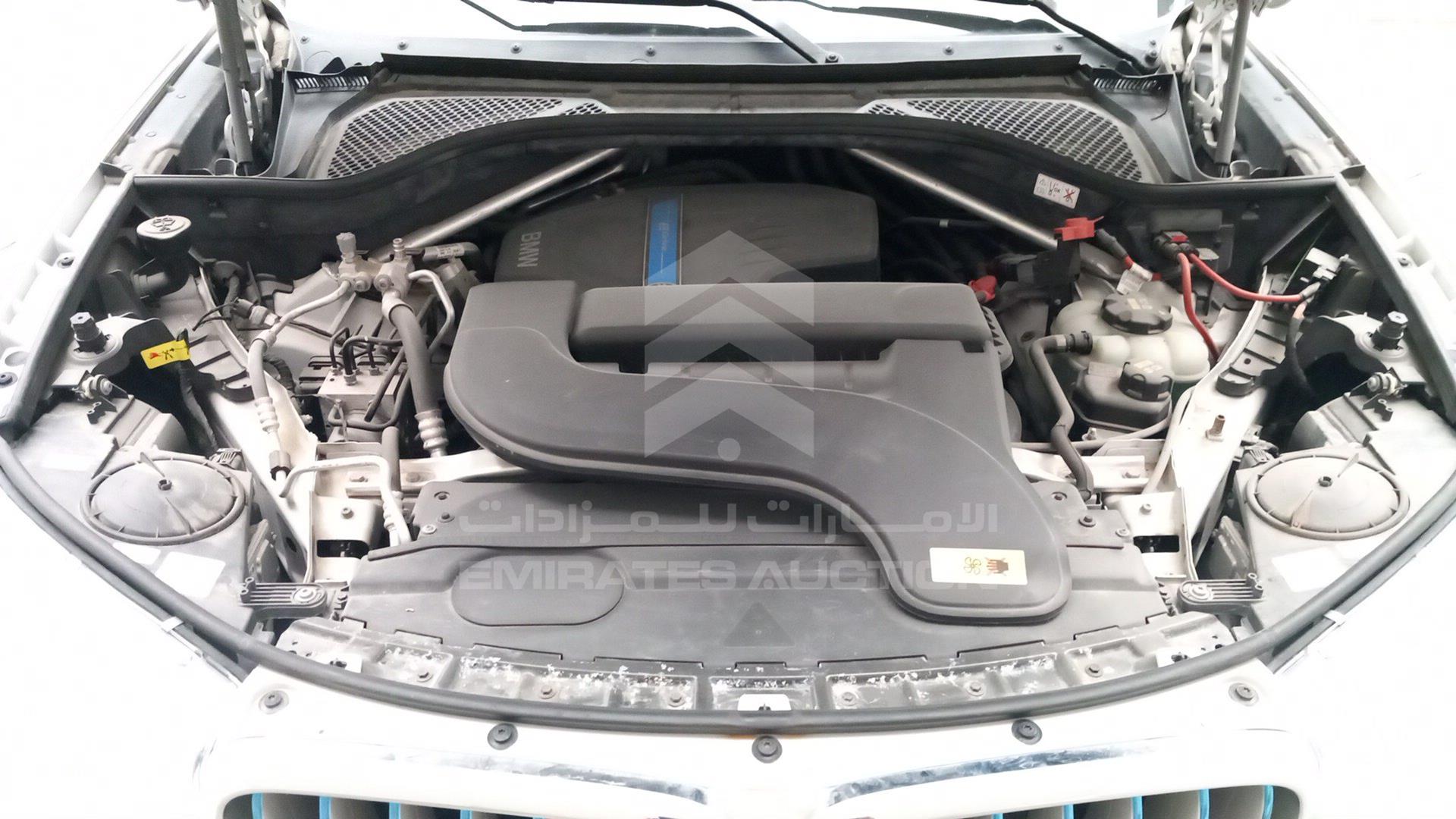 2018 BMW X5 VIN: 5UXKT0C59J0V98838