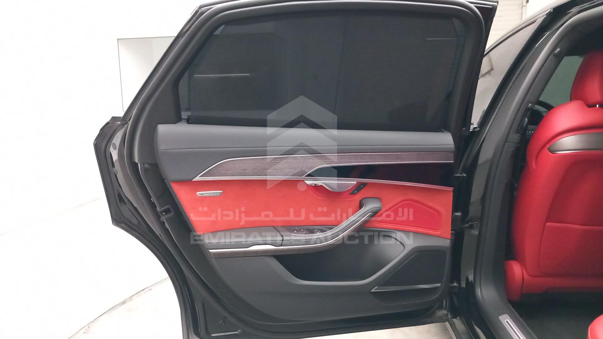 2021 AUDI A8 L VIN: WAUZZZF85MN018708