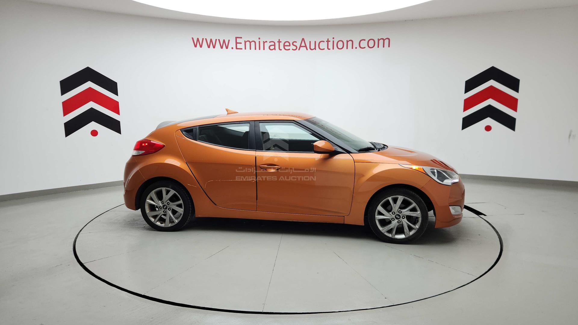 2017 HYUNDAI VELOSTER VIN: KMHTC6AD3HU306537