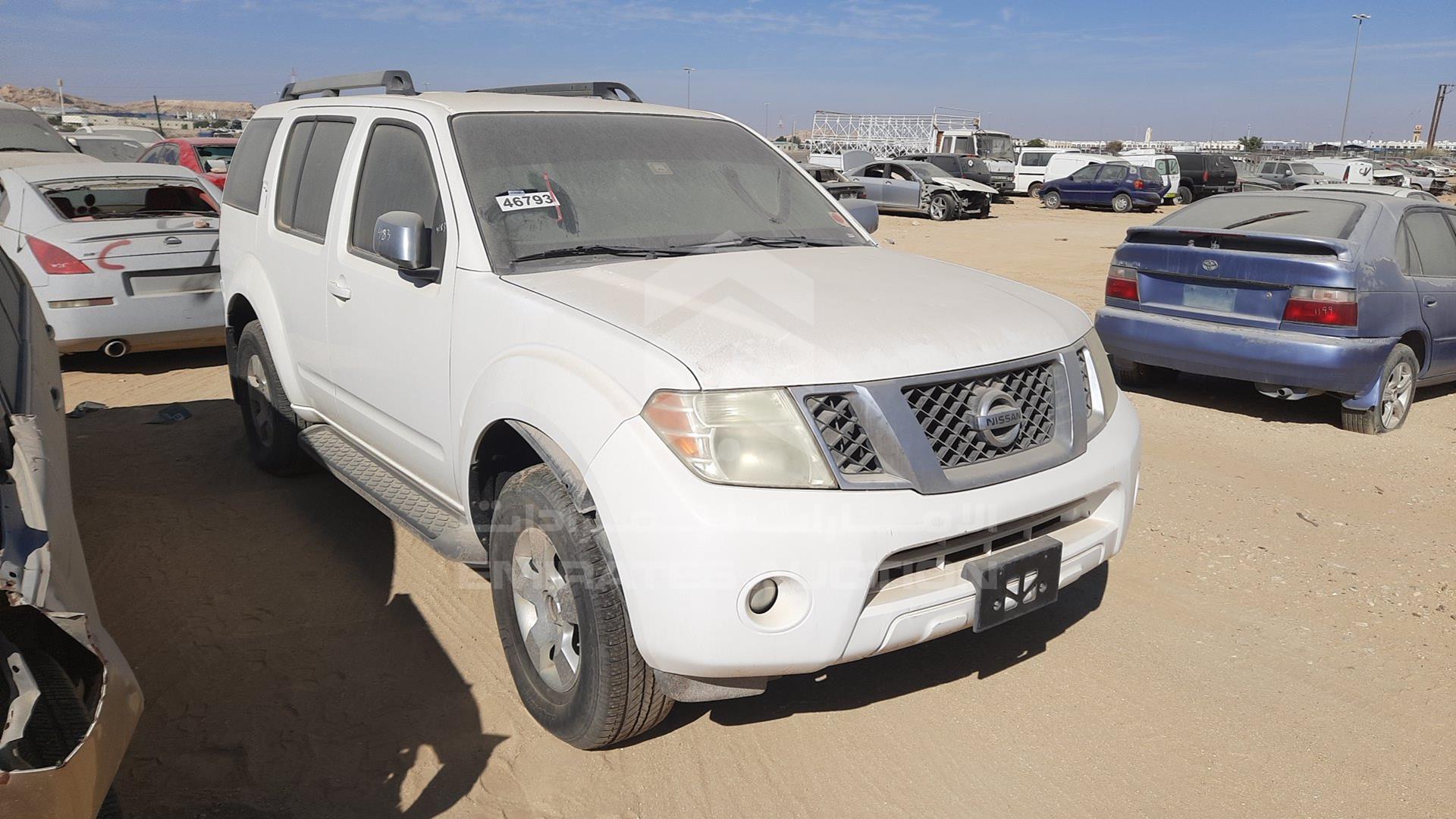 2011 NISSAN PATHFINDER VIN: 5N1AR1N80BC614686