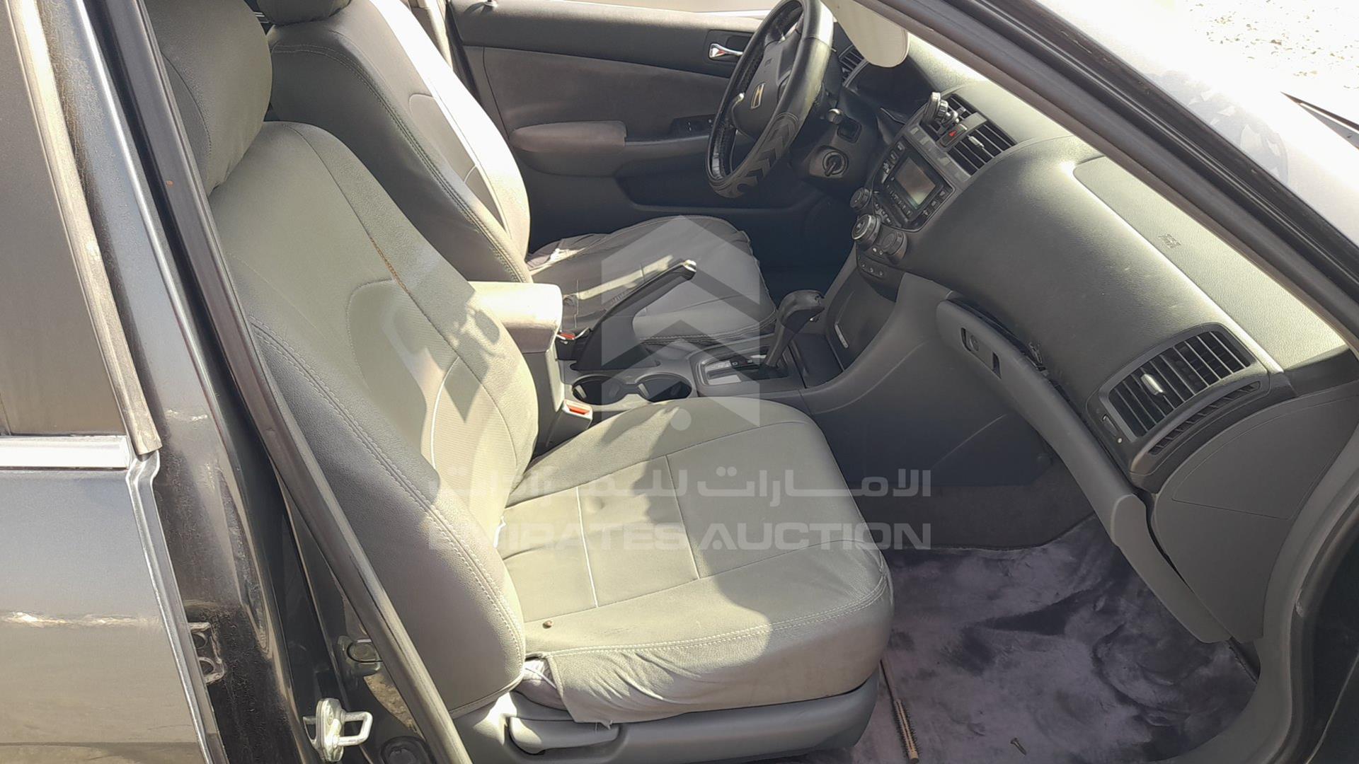 2007 HONDA ACCORD VIN: JHMCM56567C419561