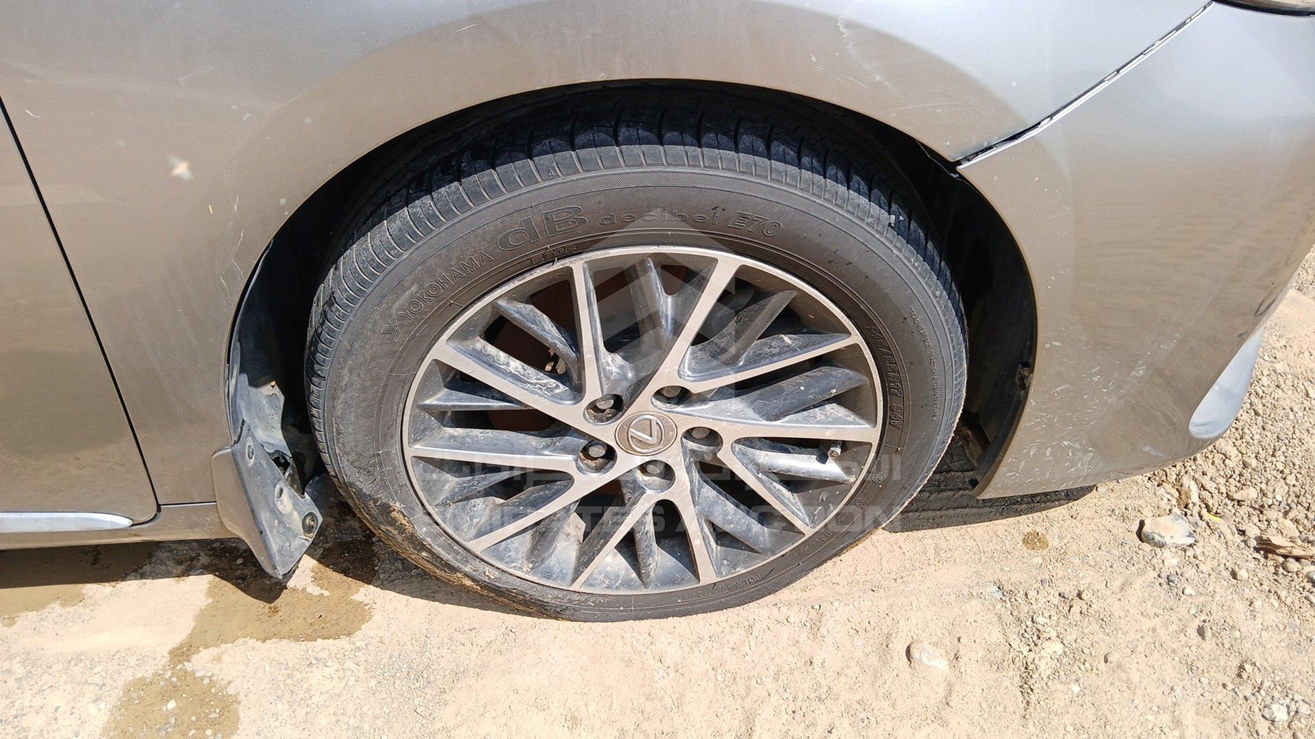 2016 LEXUS ES 350 VIN: JTHBK1GG5G2244607