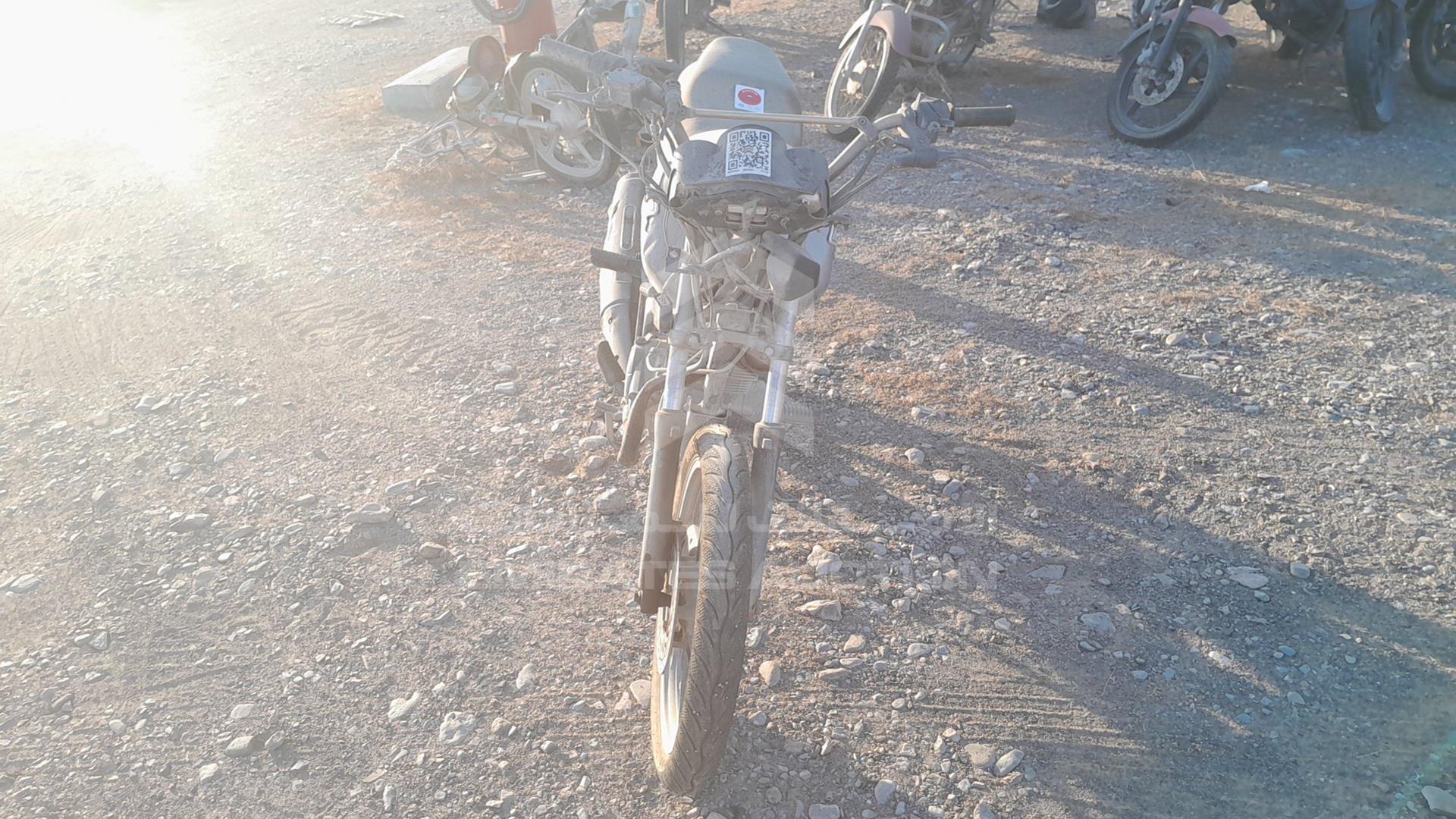 2011 HONDA CBF 150 VIN: ME4KC09CCB8096377