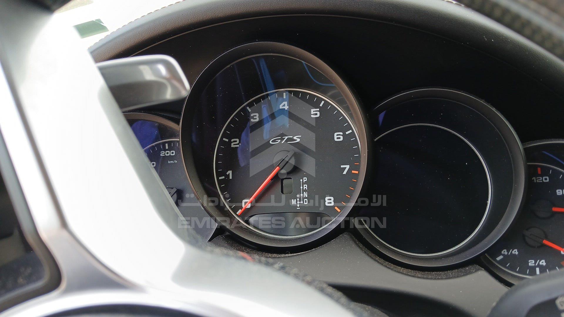 2016 PORSCHE CAYENNE VIN: WP1ZZZ92ZGLA78848