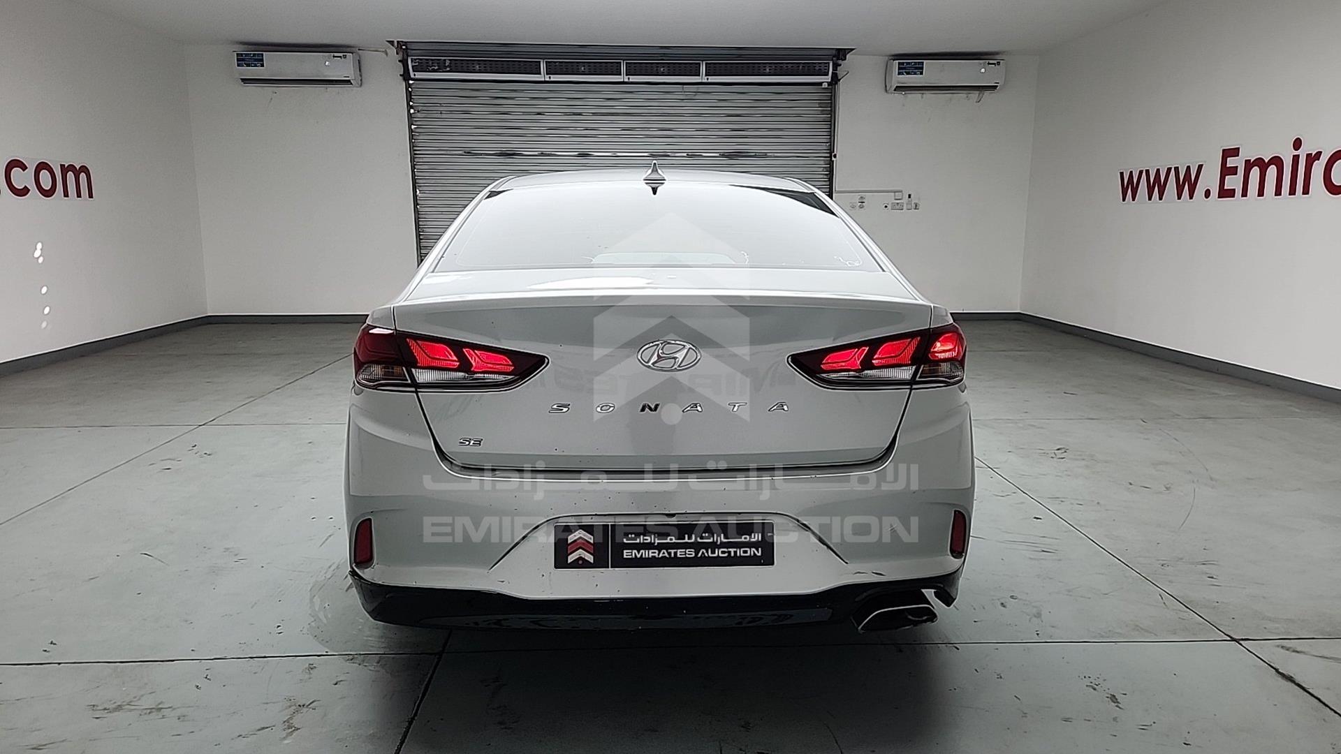 2018 HYUNDAI SONATA VIN: 5NPE24AF5JH680881