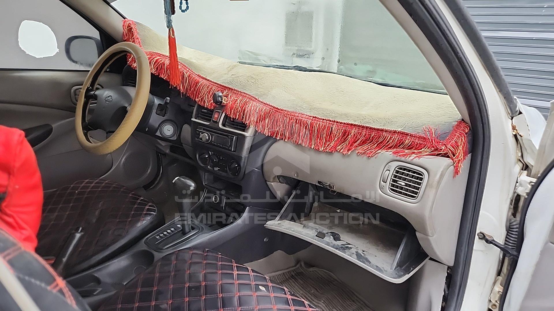2002 NISSAN SUNNY VIN: JN1FN61S52W006832