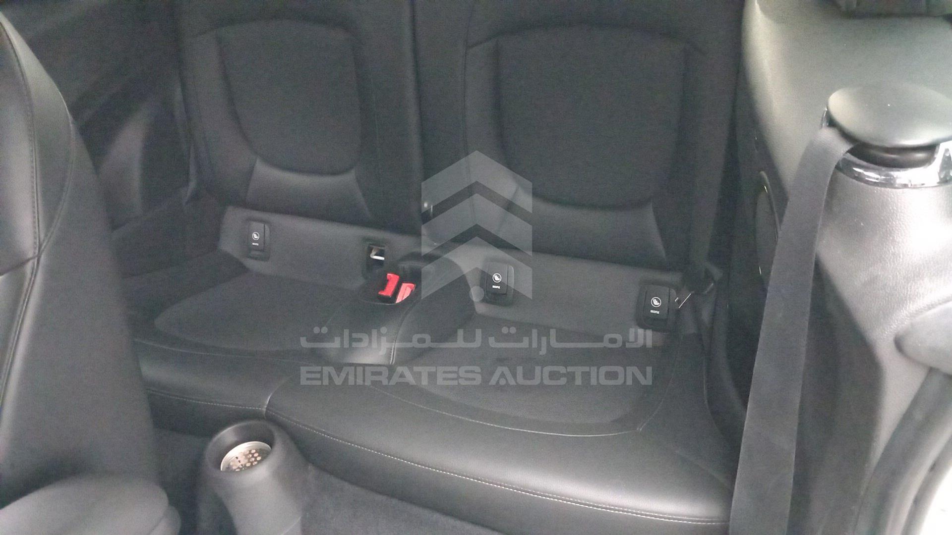 2020 MINI COOPER VIN: WMWWJ5C04L3L32670