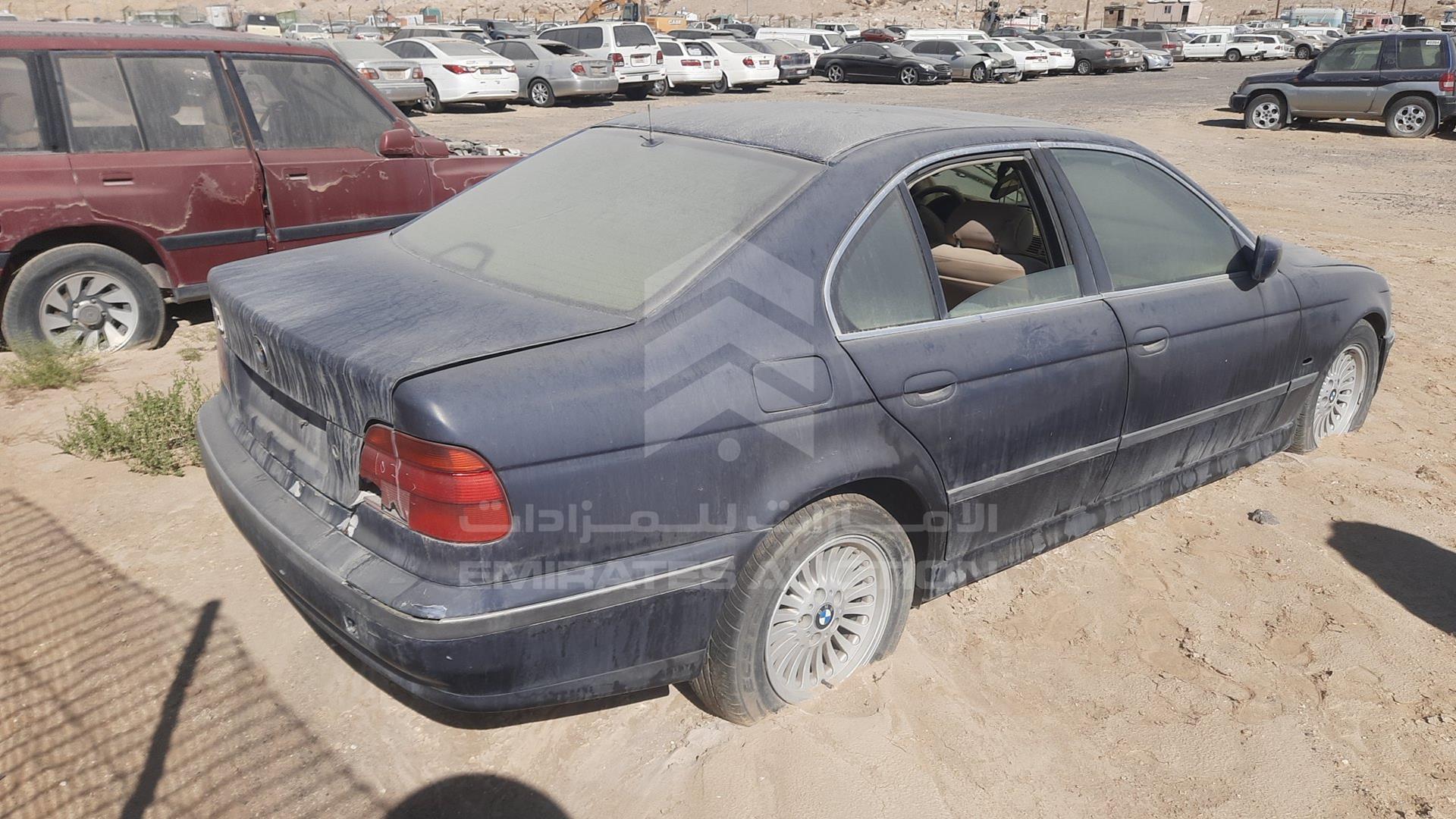 0 BMW --- VIN: WBADD6107WBR48882