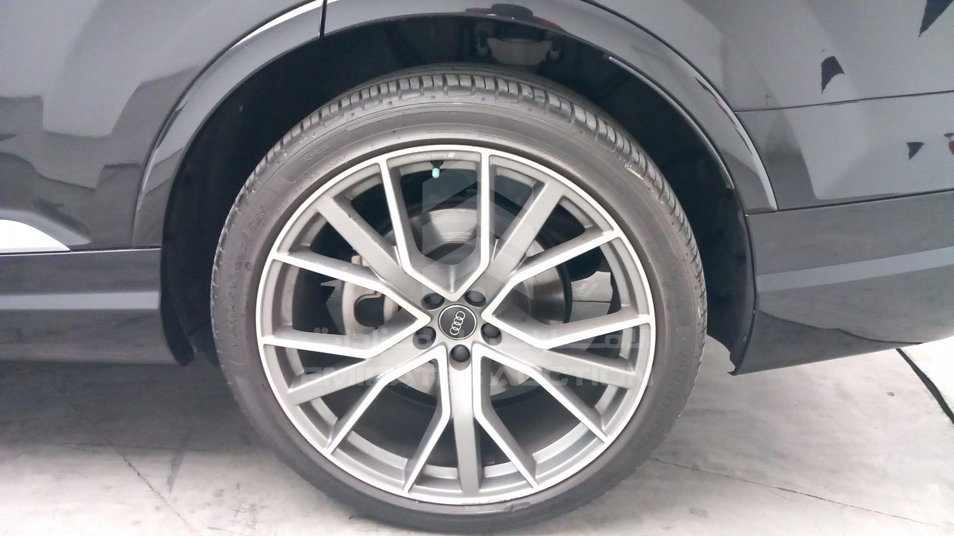 2018 AUDI Q7 VIN: WA1ZZZF70JD050858