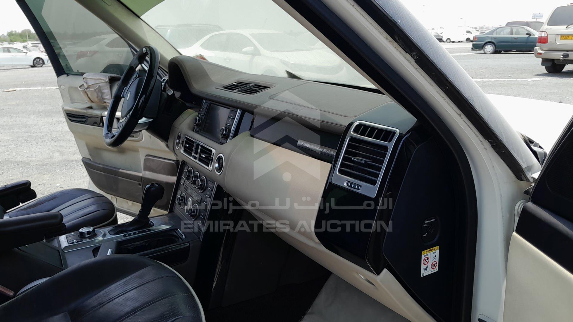 2010 RANGE ROVER VOGUE VIN: SALLMAME4AA315260