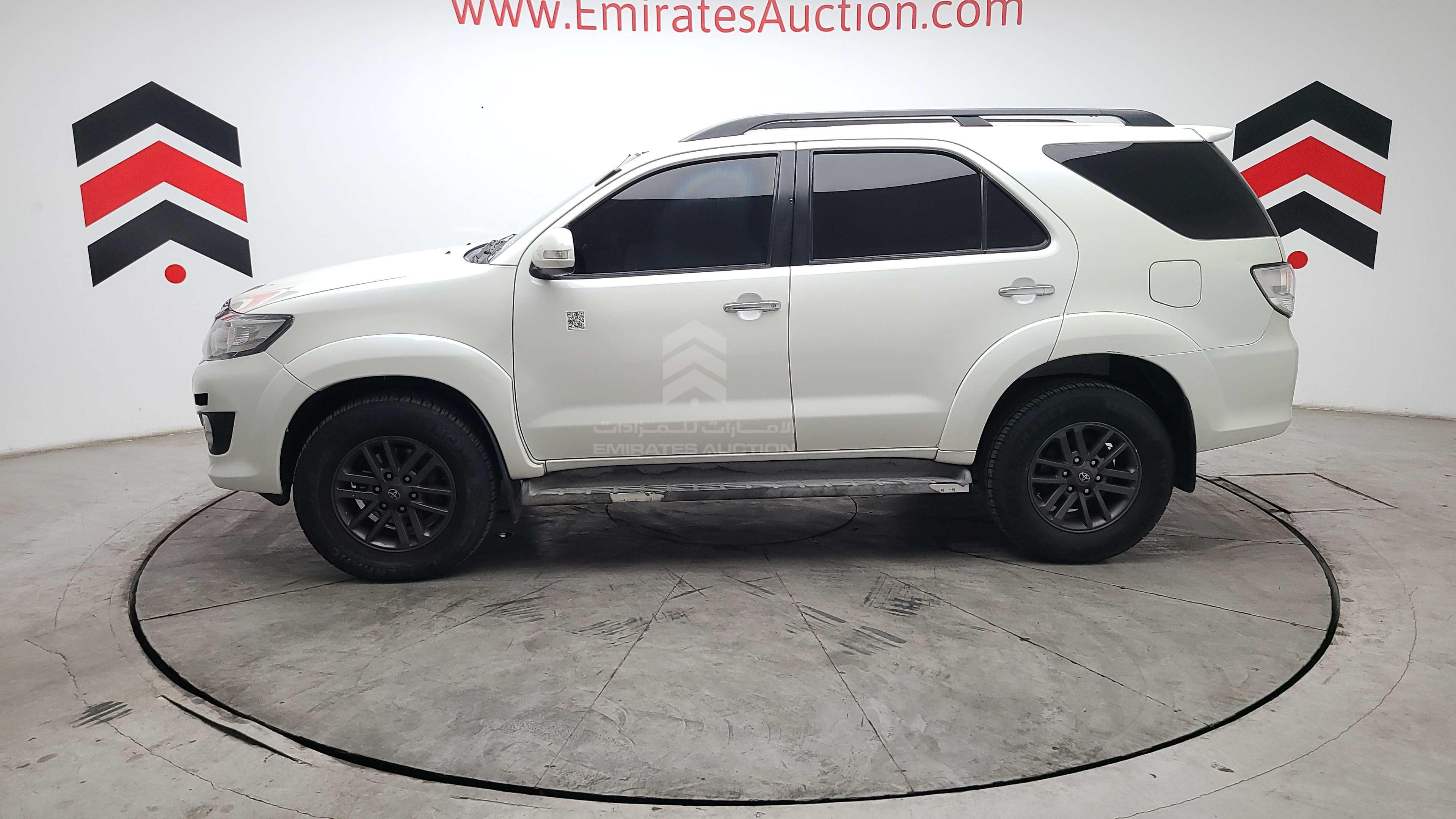 MHFYU59G9F7040120 - 2015 Toyota Fortuner - #460919