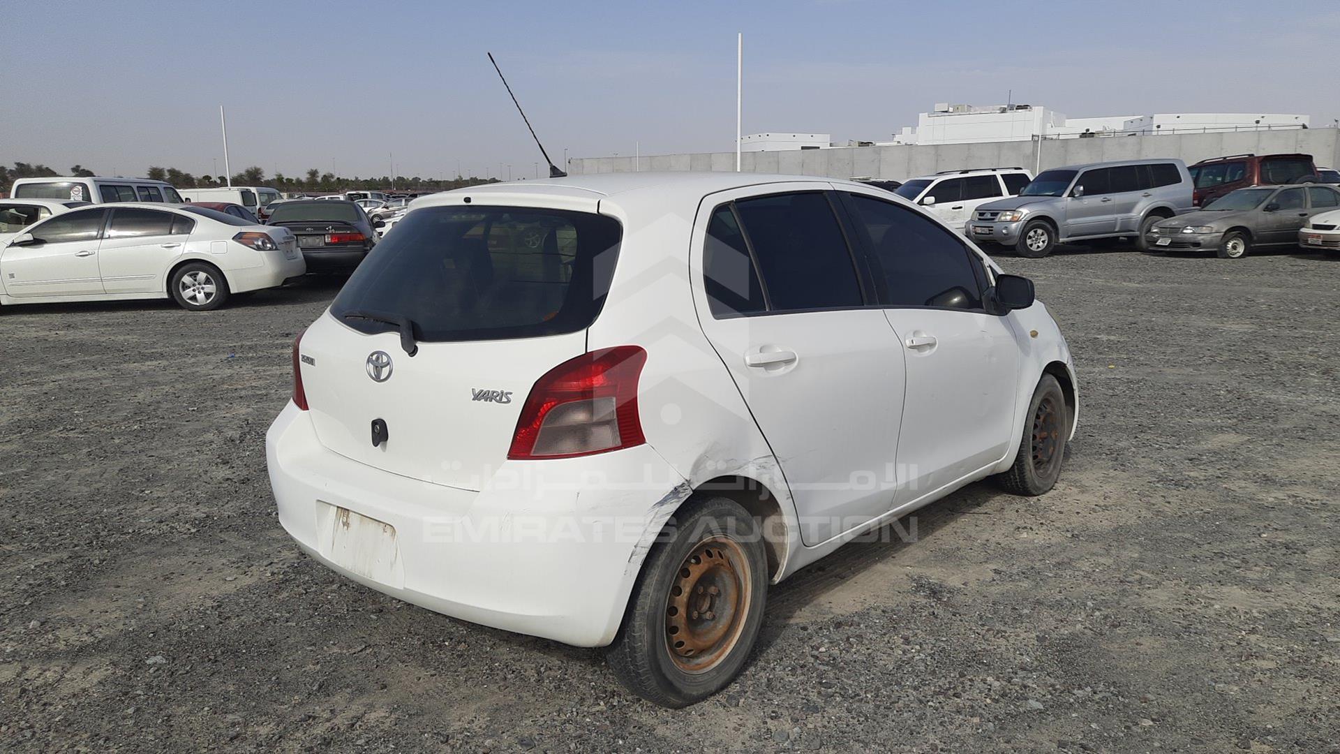 2008 TOYOTA YARIS VIN: JTDKW923585089579