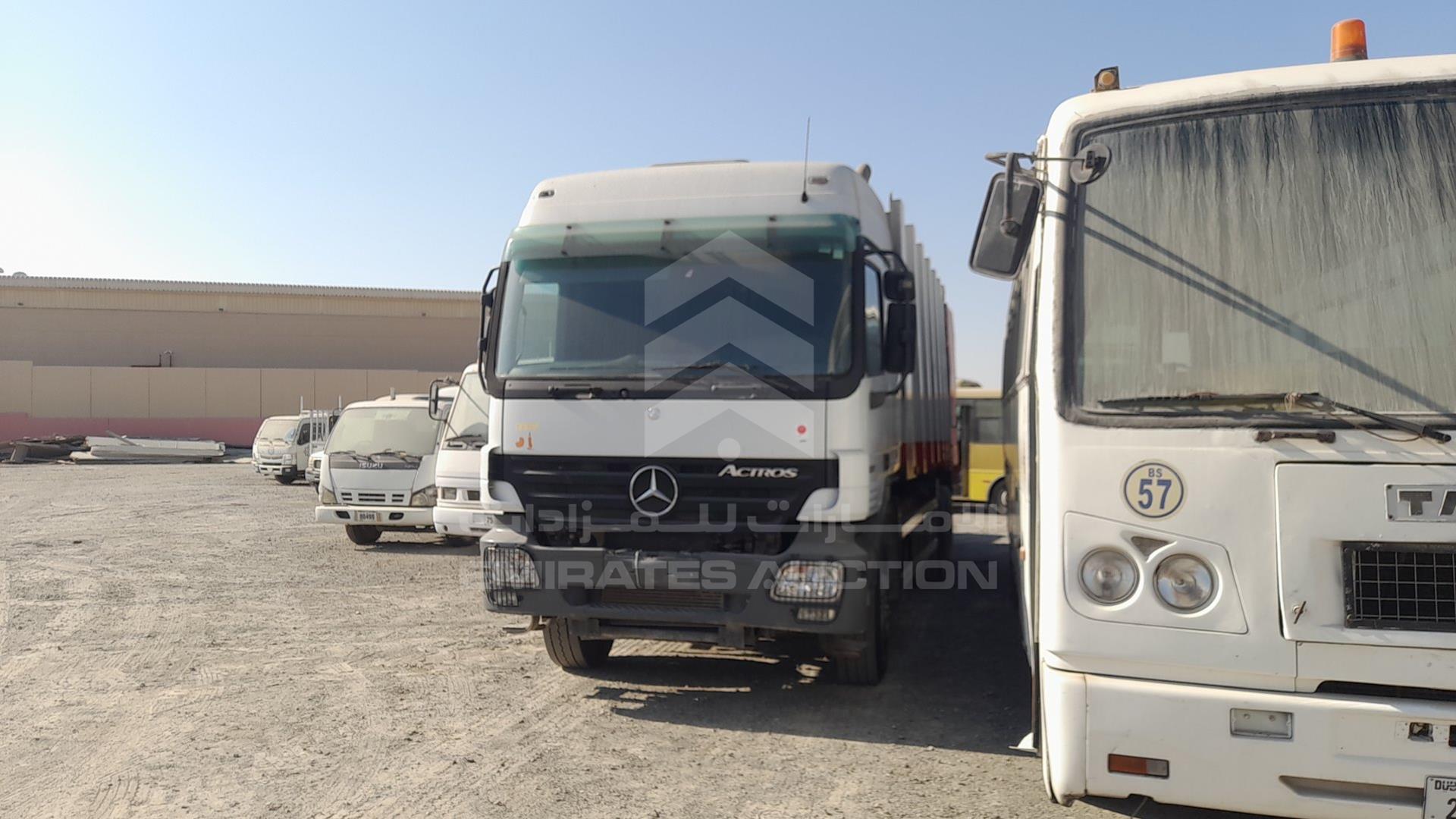 2008 MERCEDES ACTROS VIN: WDAKHCAAX8L280324