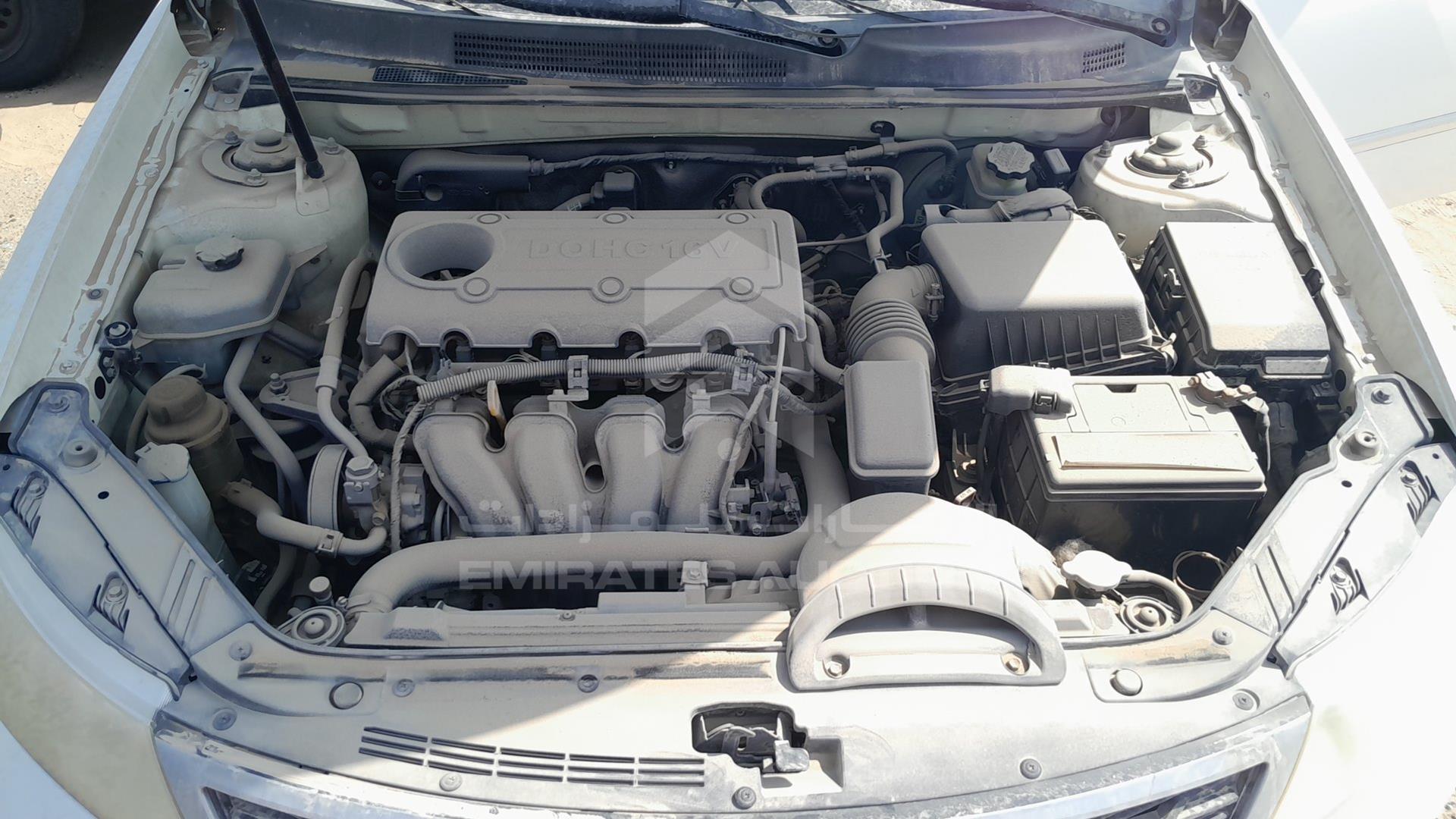 2010 KIA OPTIMA VIN: KNAGG4172A5440543