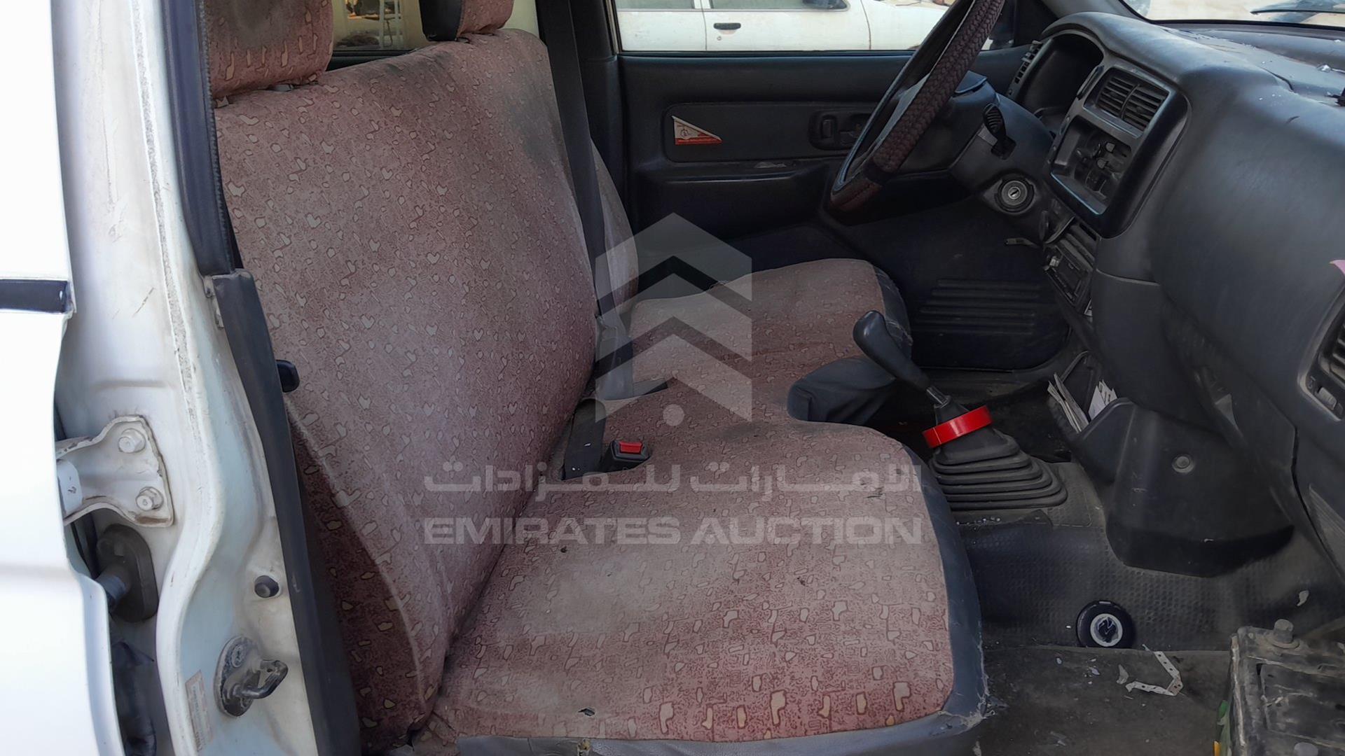 2005 MITSUBISHI L 200 VIN: MMBJNK6205D023027