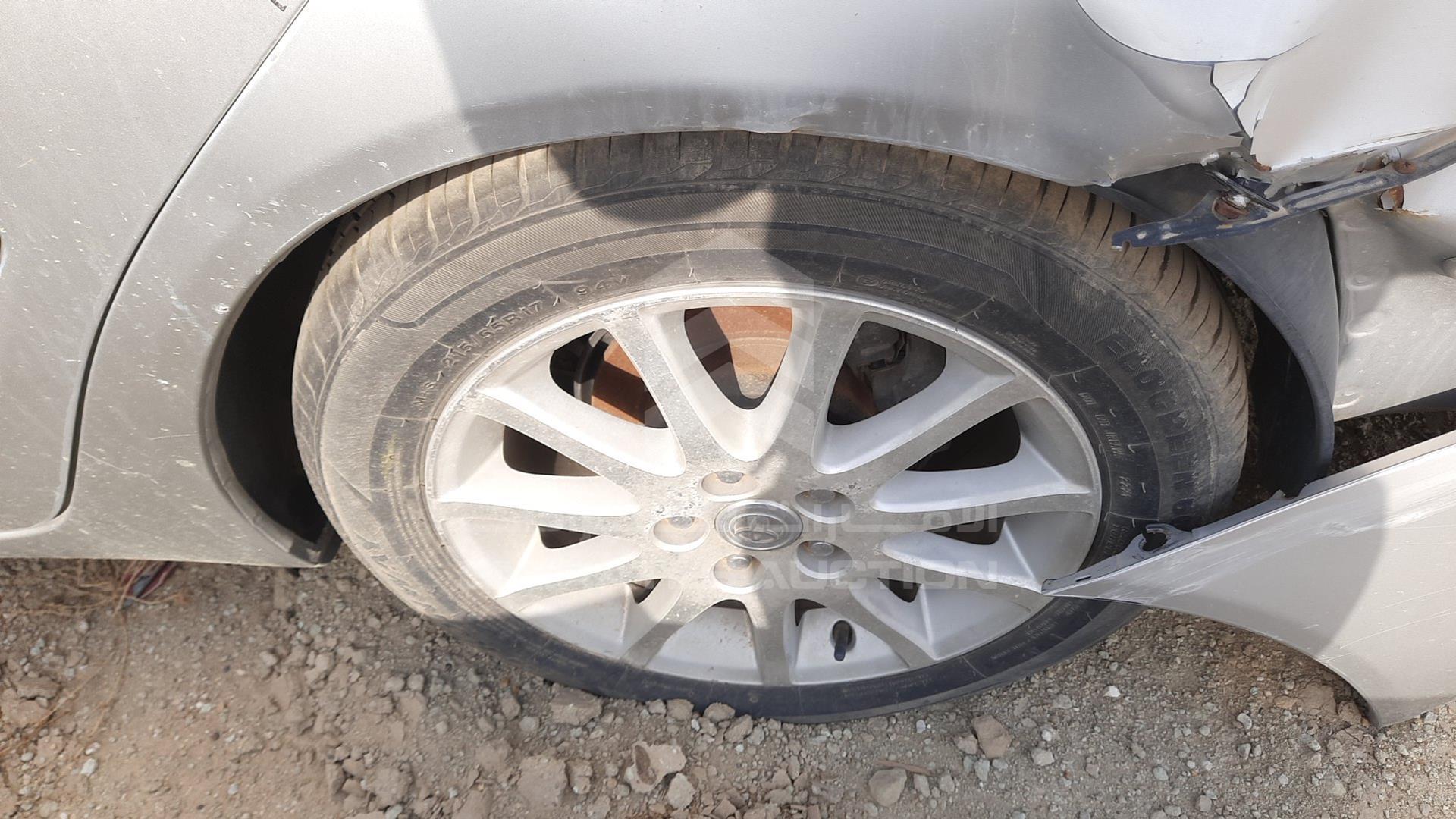 0 TOYOTA CAMRY VIN: MV18007057