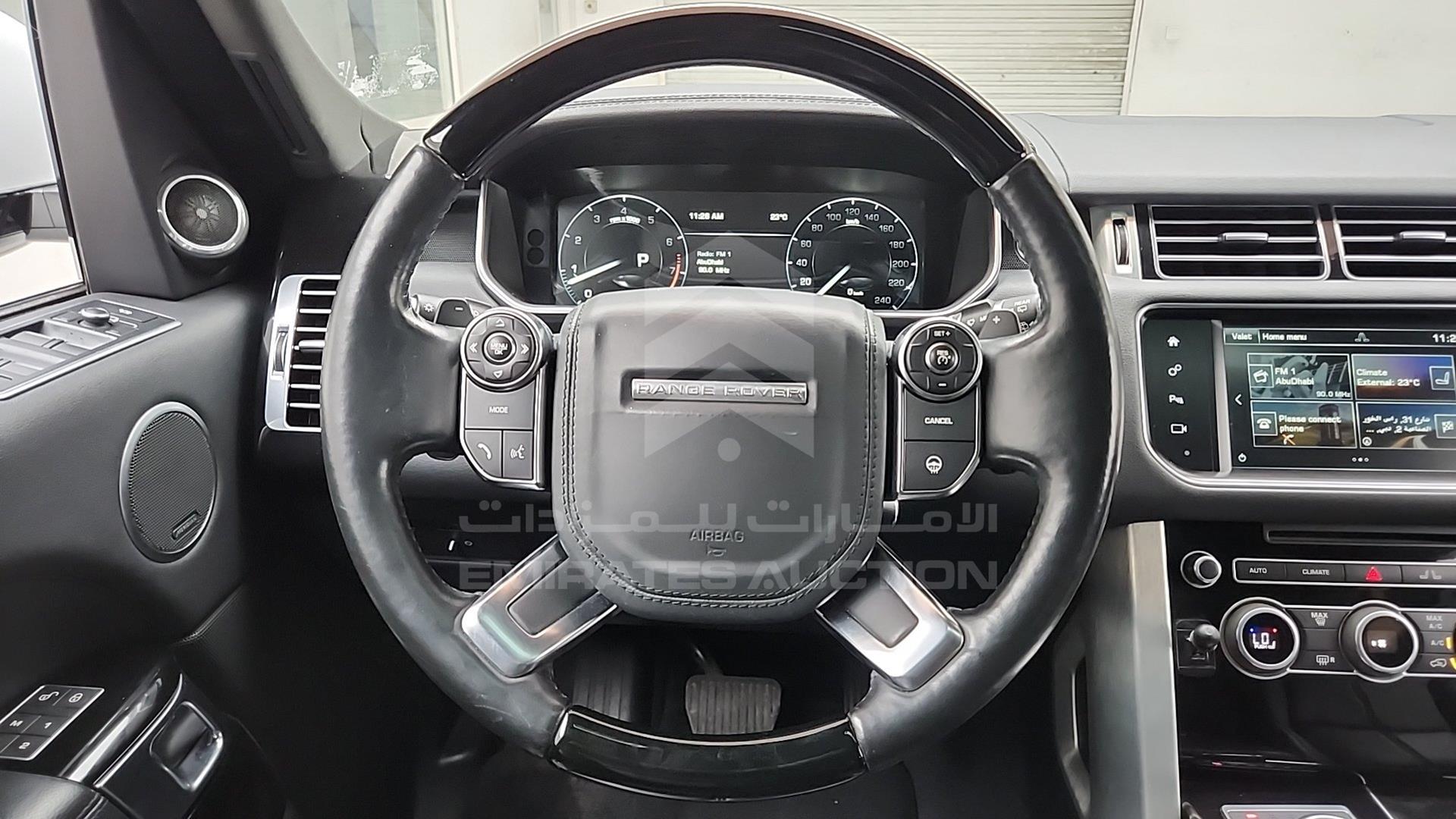2016 RANGE ROVER VOGUE VIN: SALGA2DF3GA298871