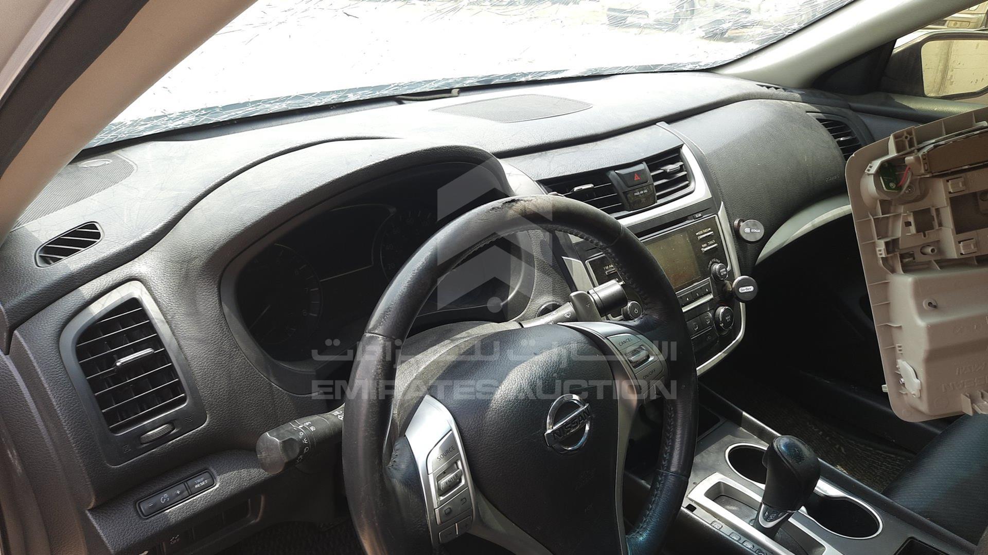 2016 NISSAN ALTIMA VIN: 1N4BL3AP1GC208190