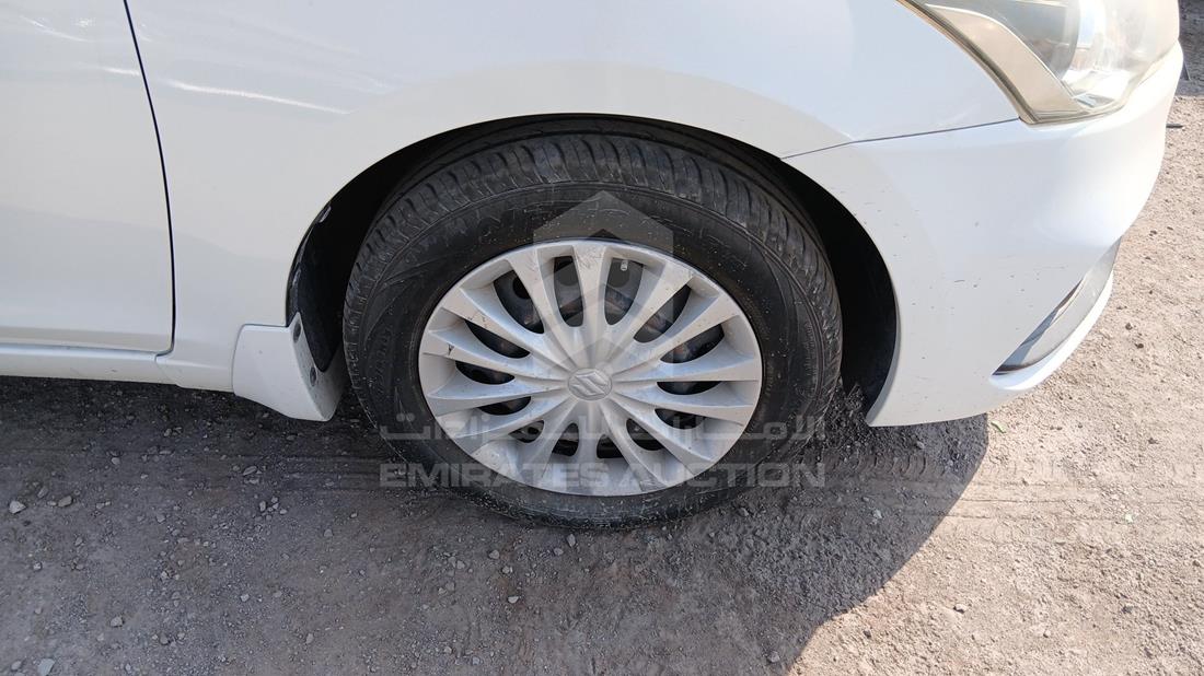 2023 Suzuki Ciaz — Front Right Tyre — Photo 32