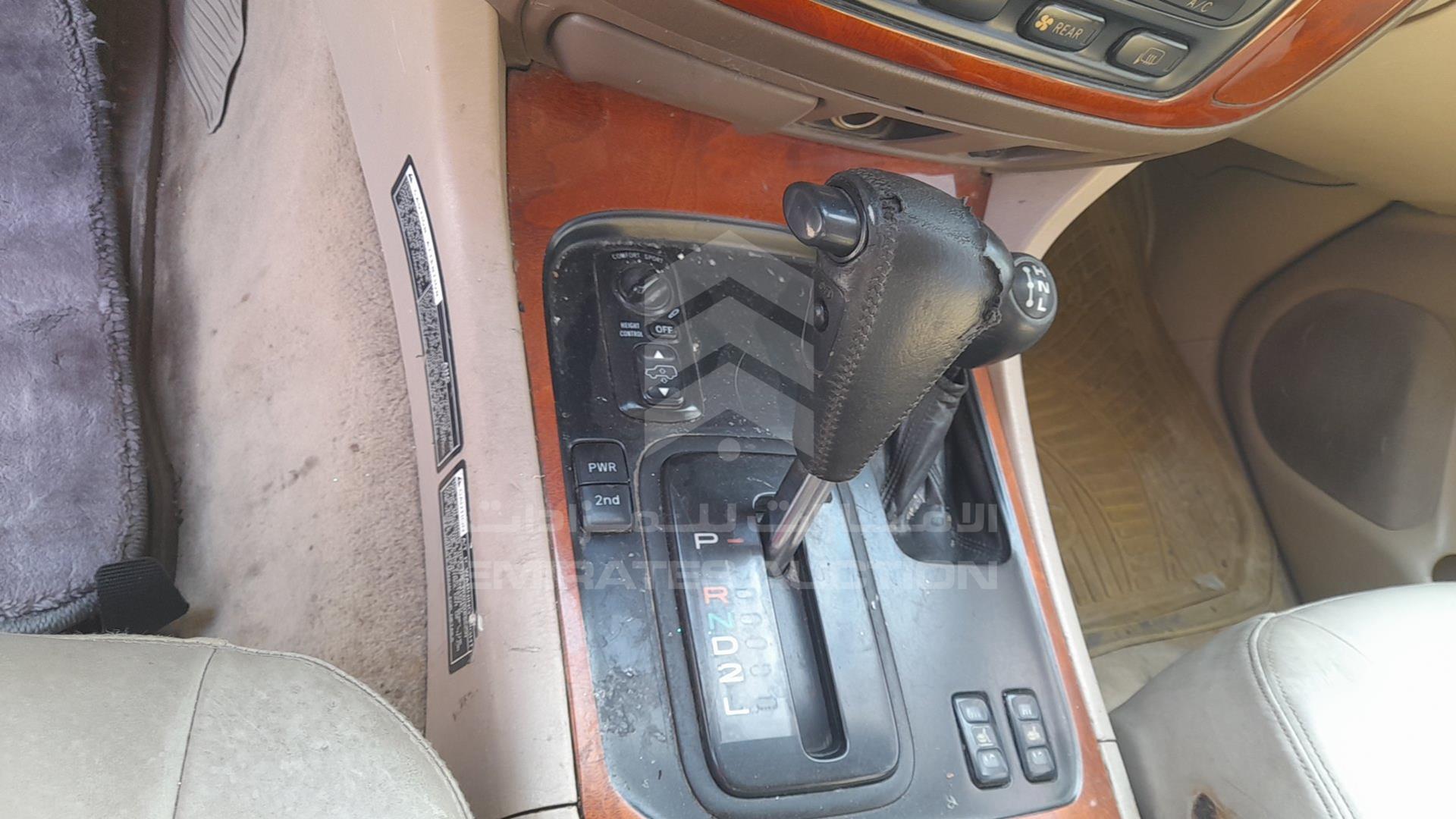 1999 LEXUS LX 470 VIN: JT6HT00W2X0071734