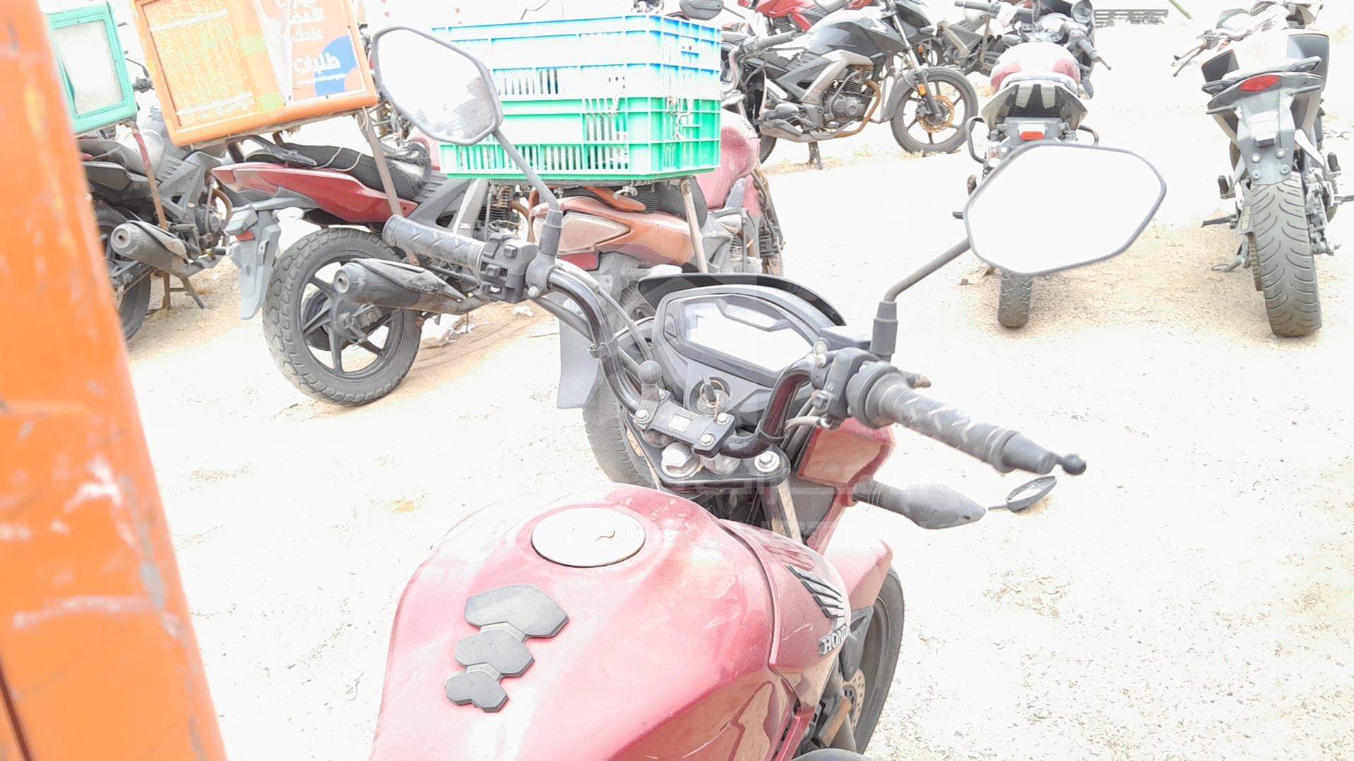 2021 HONDA MOTORBIKE VIN: ME4KC20E3MA000991