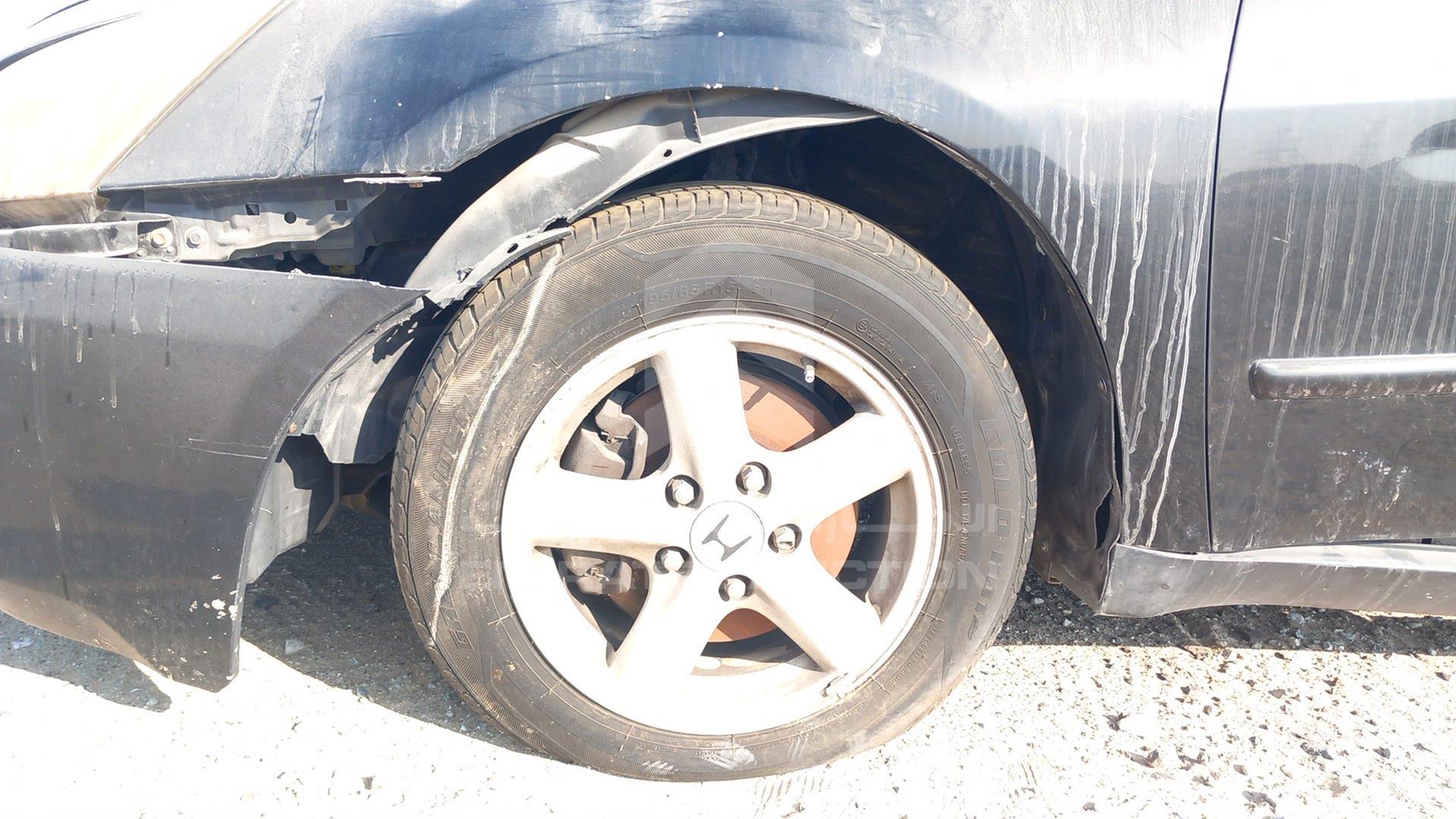 2005 HONDA ACCORD VIN: JHMCM56555C411559