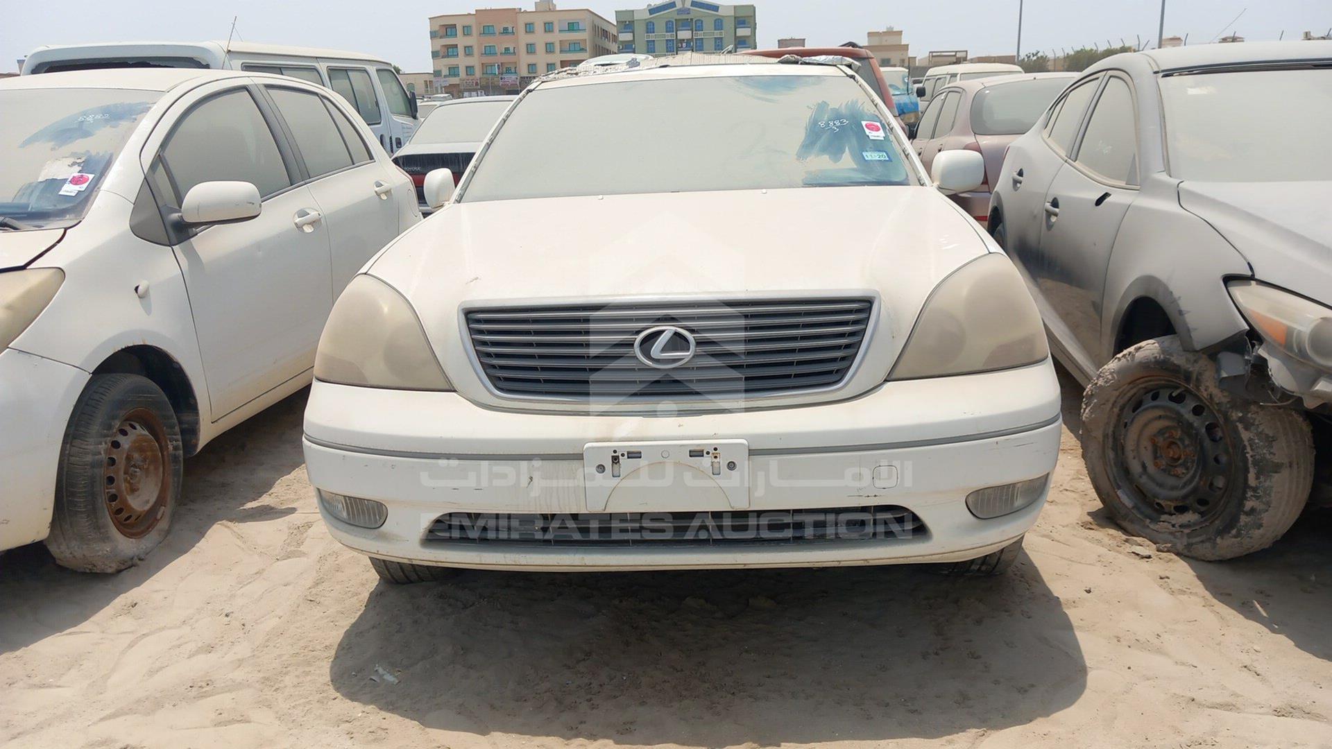 2002 LEXUS LS 430 VIN: JTHBN30F520054007