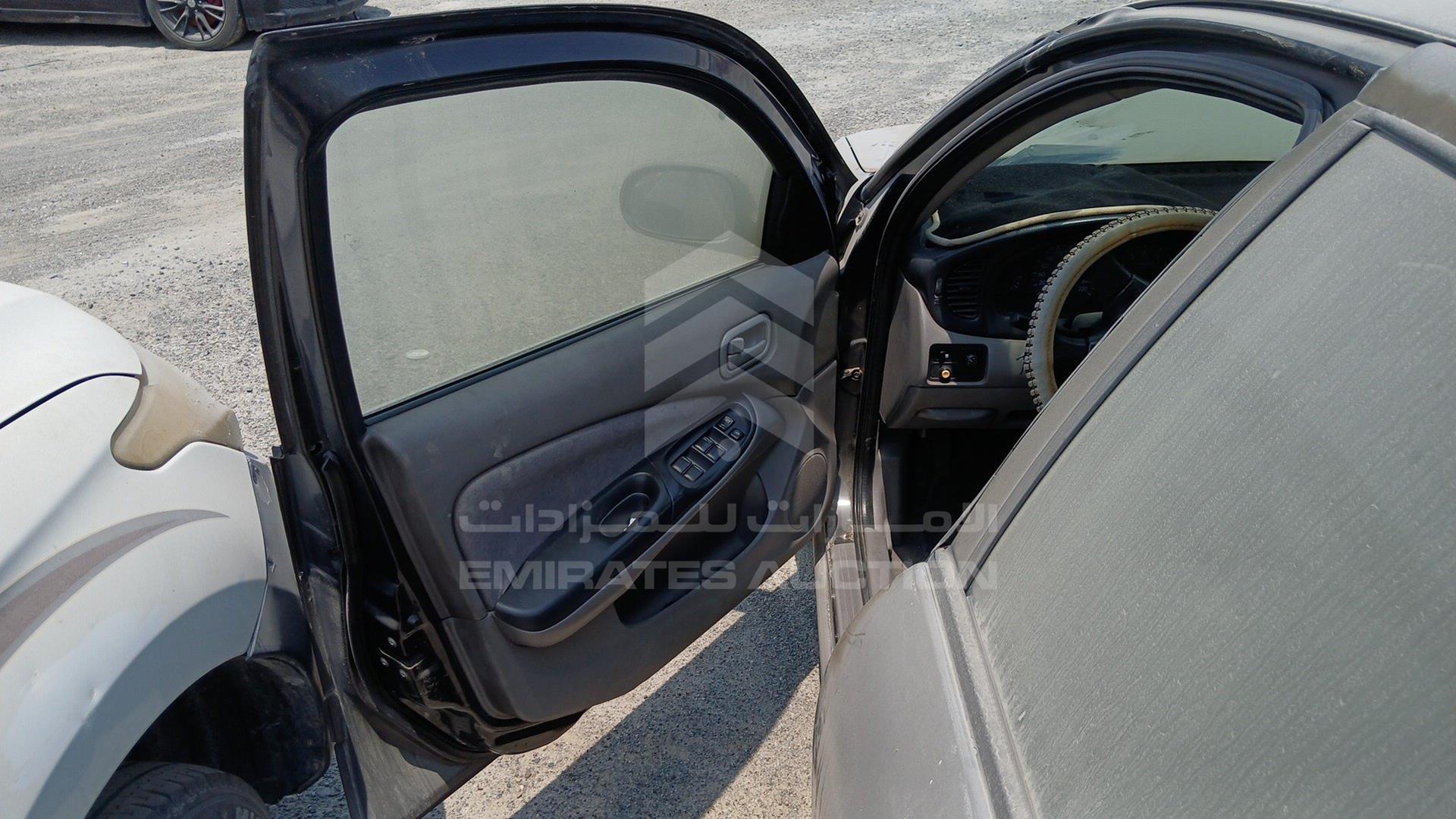 2001 NISSAN SUNNY VIN: JN1FN61C81W002751