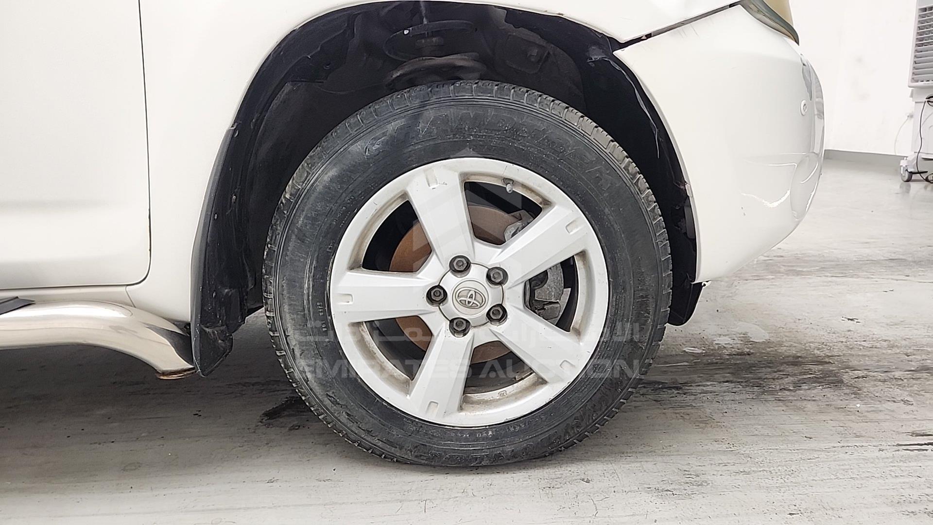 2006 TOYOTA RAV-4 VIN: JTMBD33V265035804