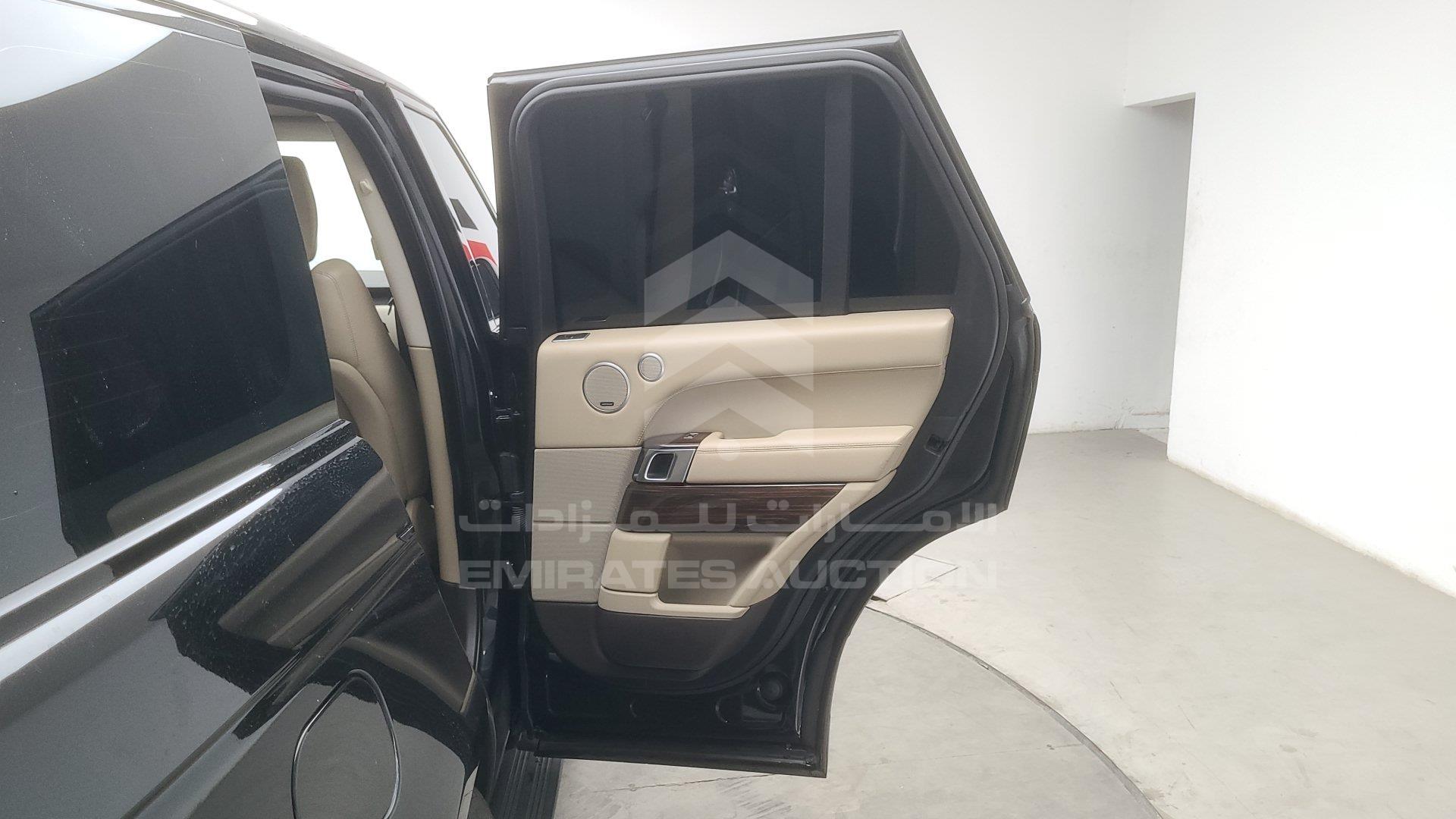 SALGA2EF5FA224915 - 2015 Range Rover Vogue - #428794