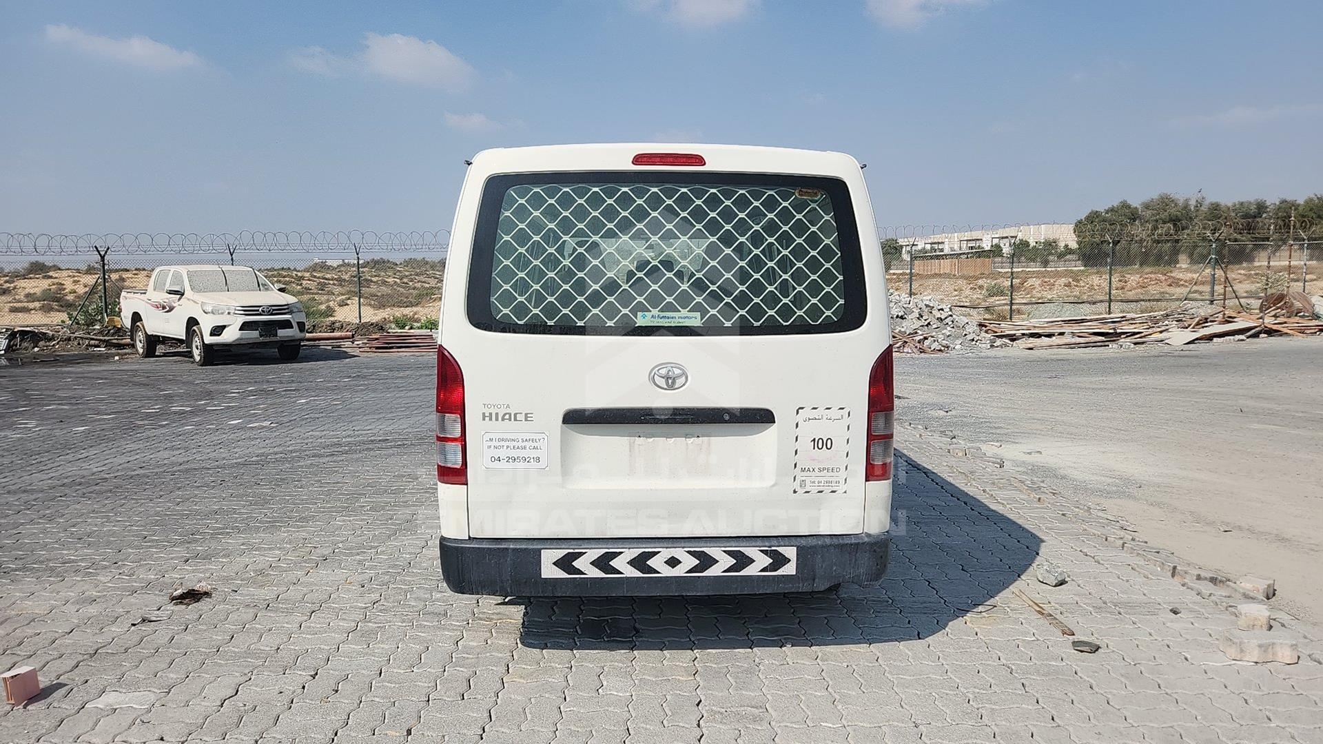 2014 TOYOTA HIACE VIN: JTFHX02P2E5003217