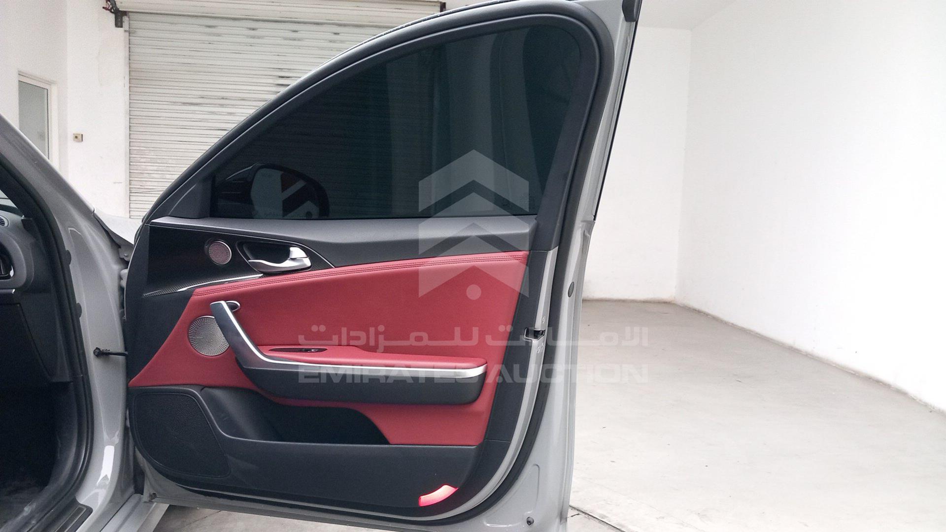 2020 KIA STINGER VIN: KNAE551C6L6074518