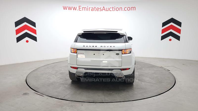 SALVA2BG0EH935397 Auction: EmiratesAuction Lot: 416781 SALVA2BG0EH935397 Range Rover Evoque 2014 WHITE Photo 53